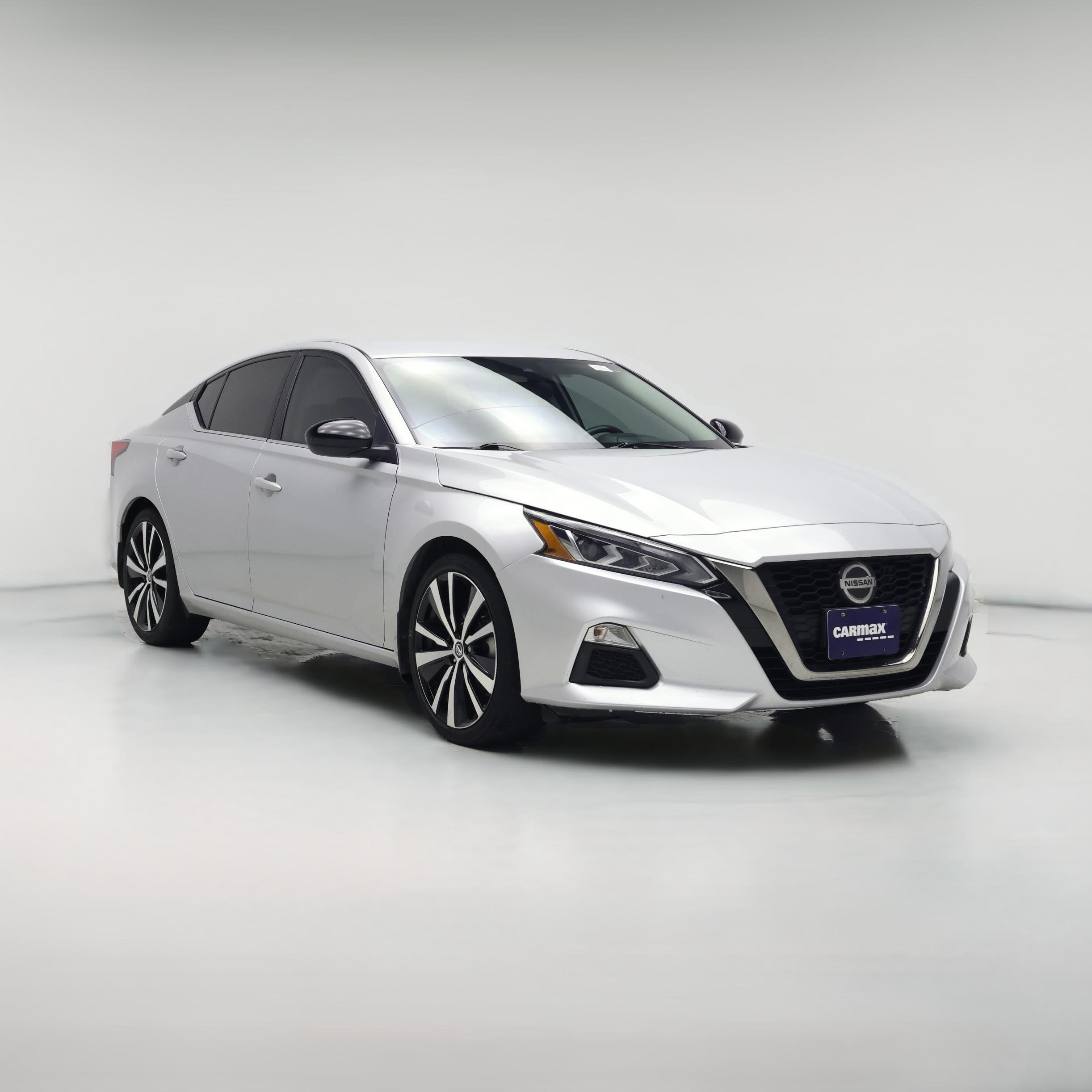 Thumbnail: 2022 Nissan Altima - 1