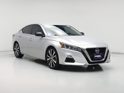 2022 Nissan Altima SR