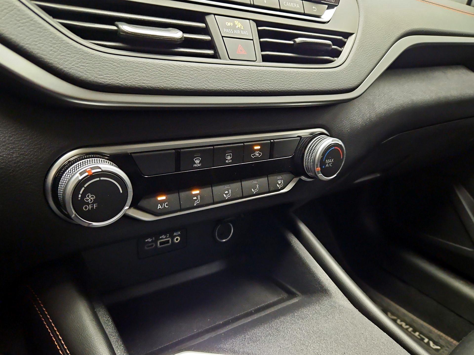 Thumbnail: 2022 Nissan Altima - 16