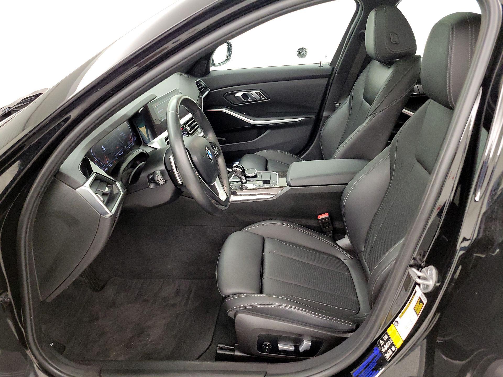 Thumbnail: 2022 BMW 3 Series - 11