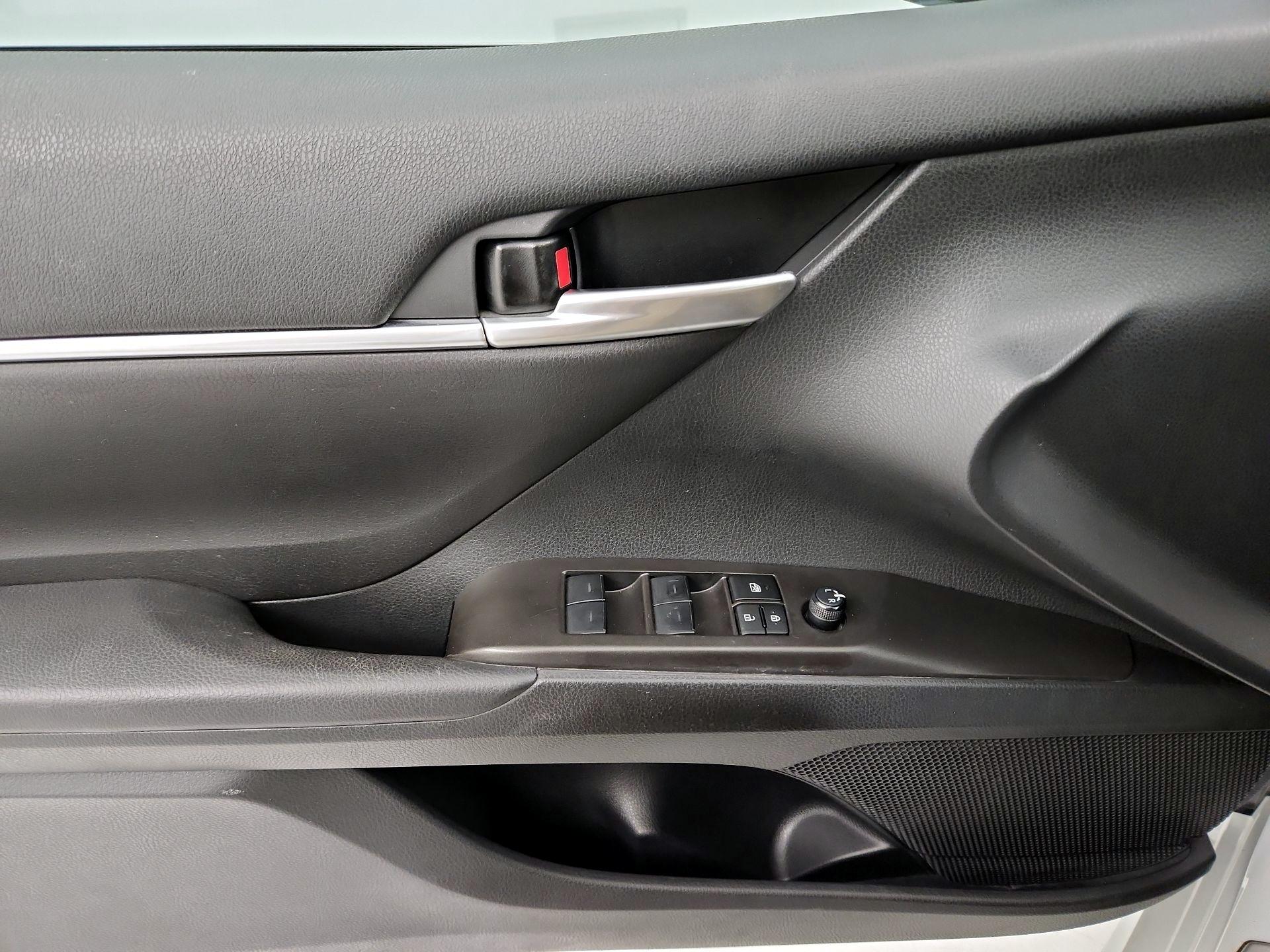 Thumbnail: 2024 Toyota Camry - 12