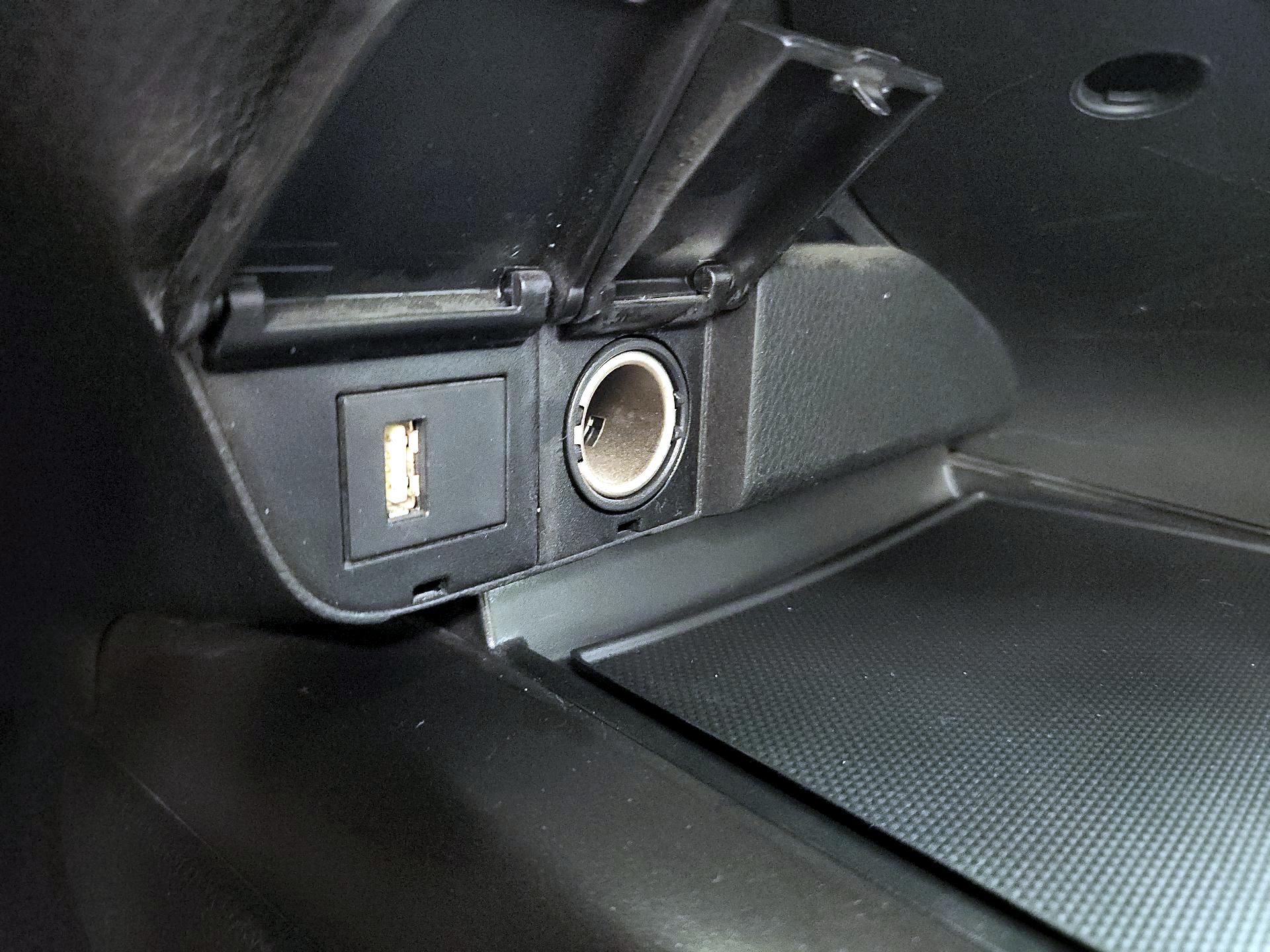 Thumbnail: 2024 Toyota Camry - 18