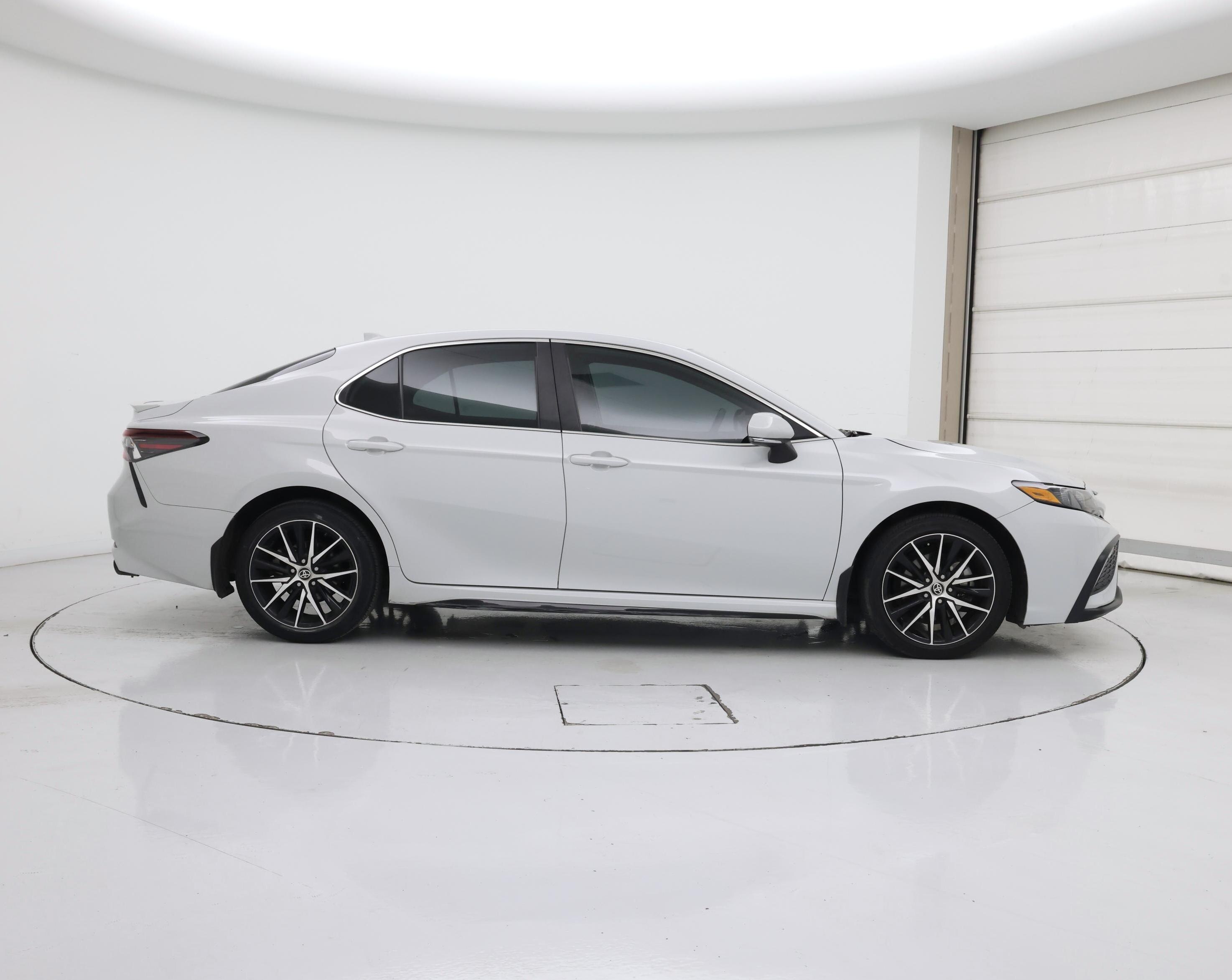 Thumbnail: 2024 Toyota Camry - 7