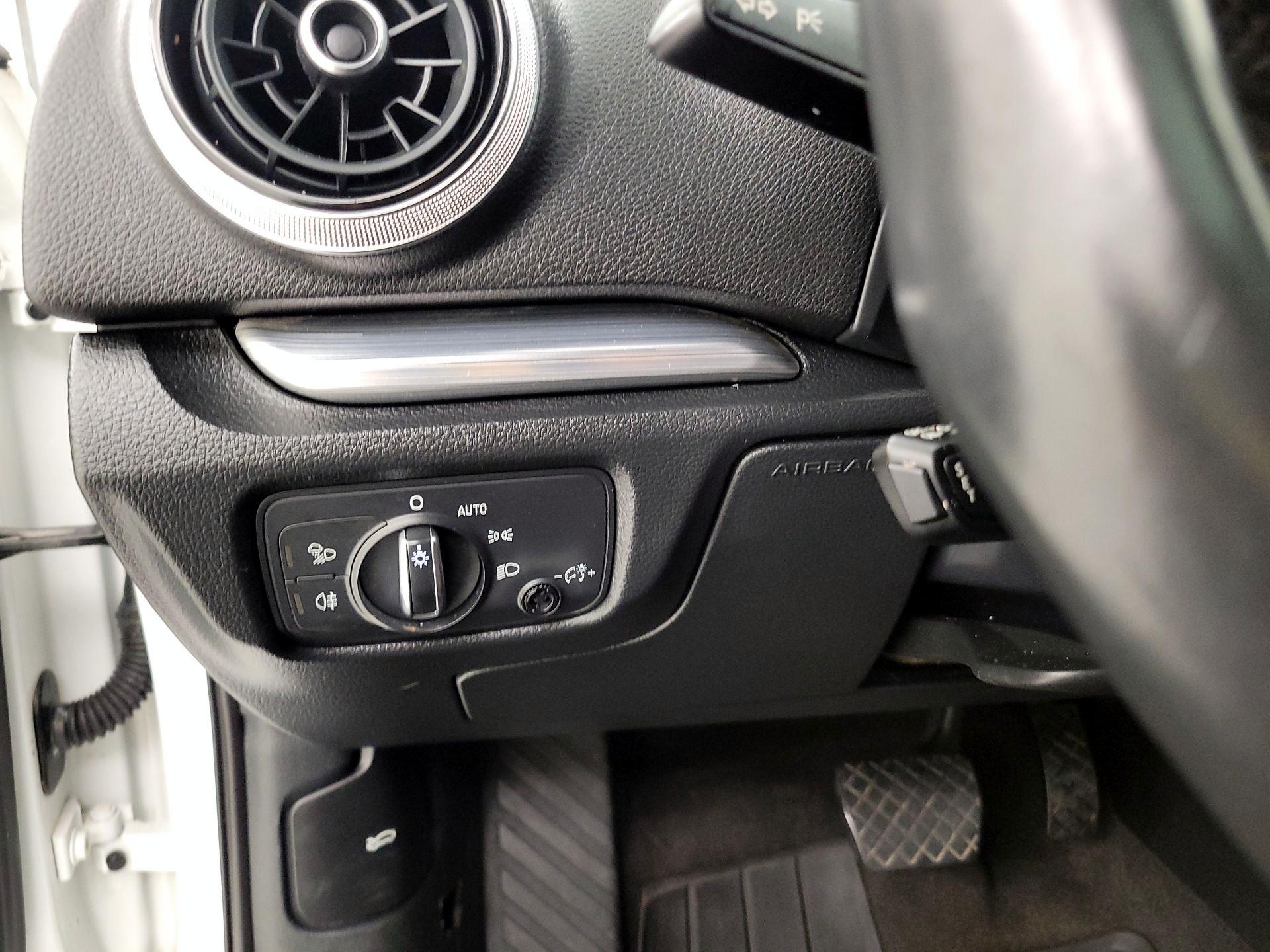 Thumbnail: 2020 Audi A3 - 13