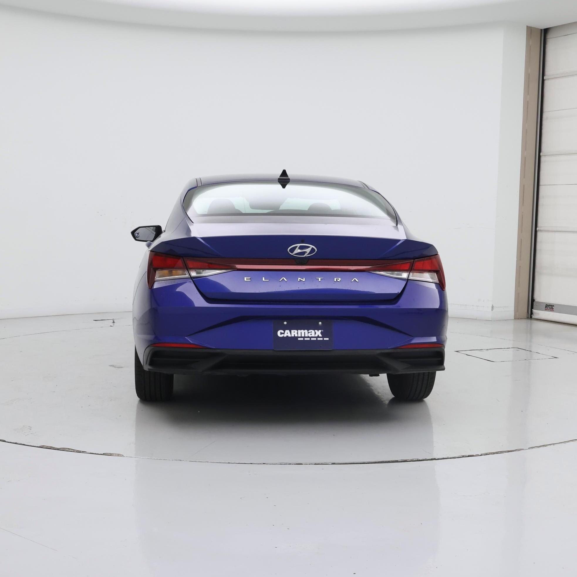 Thumbnail: 2022 Hyundai Elantra - 6