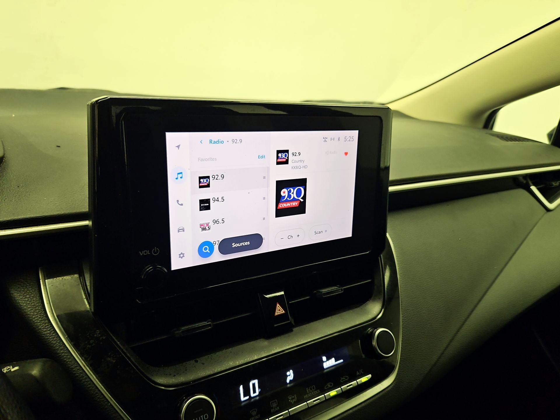 Thumbnail: 2023 Toyota Corolla - 15