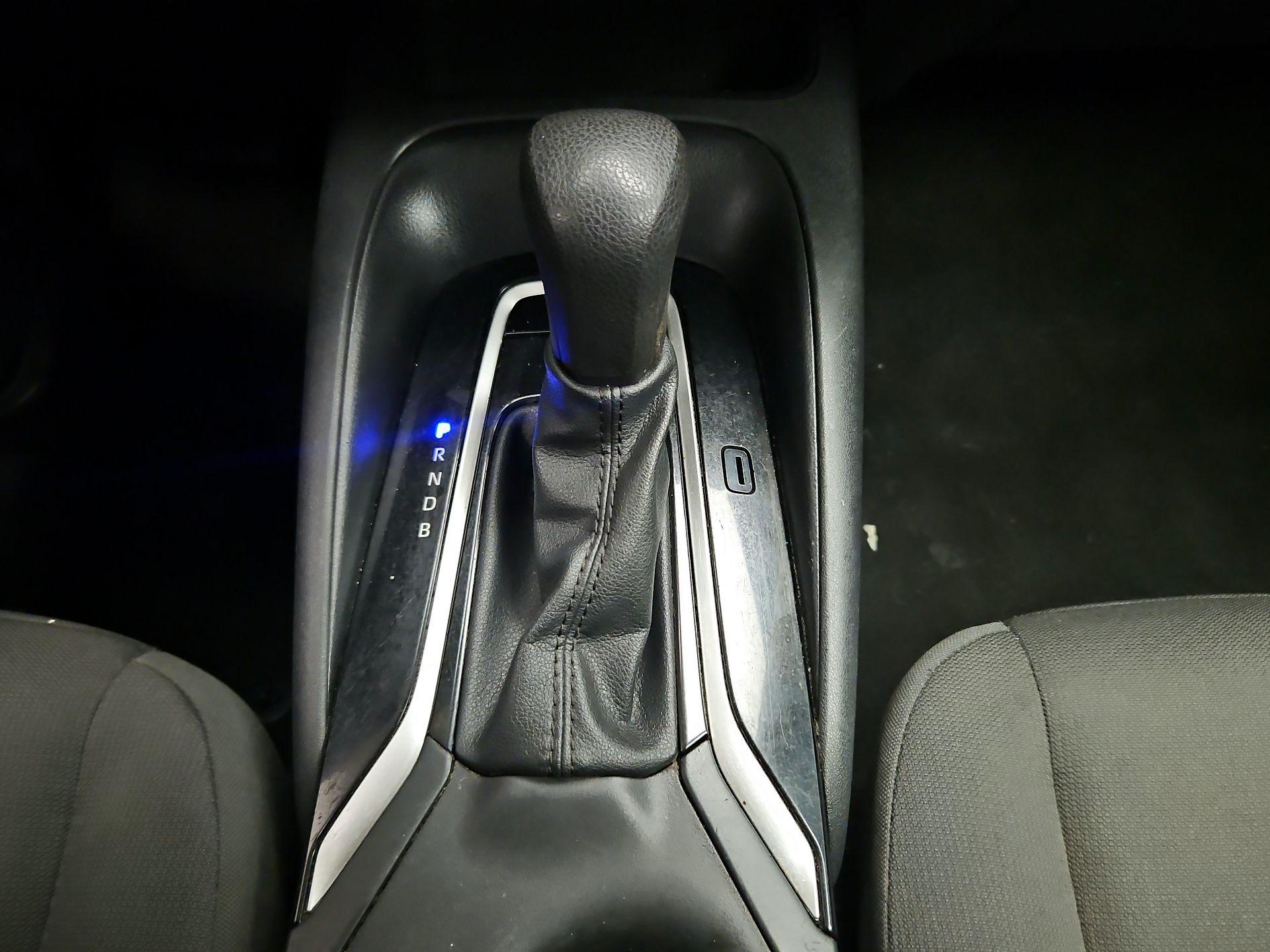 Thumbnail: 2023 Toyota Corolla - 17