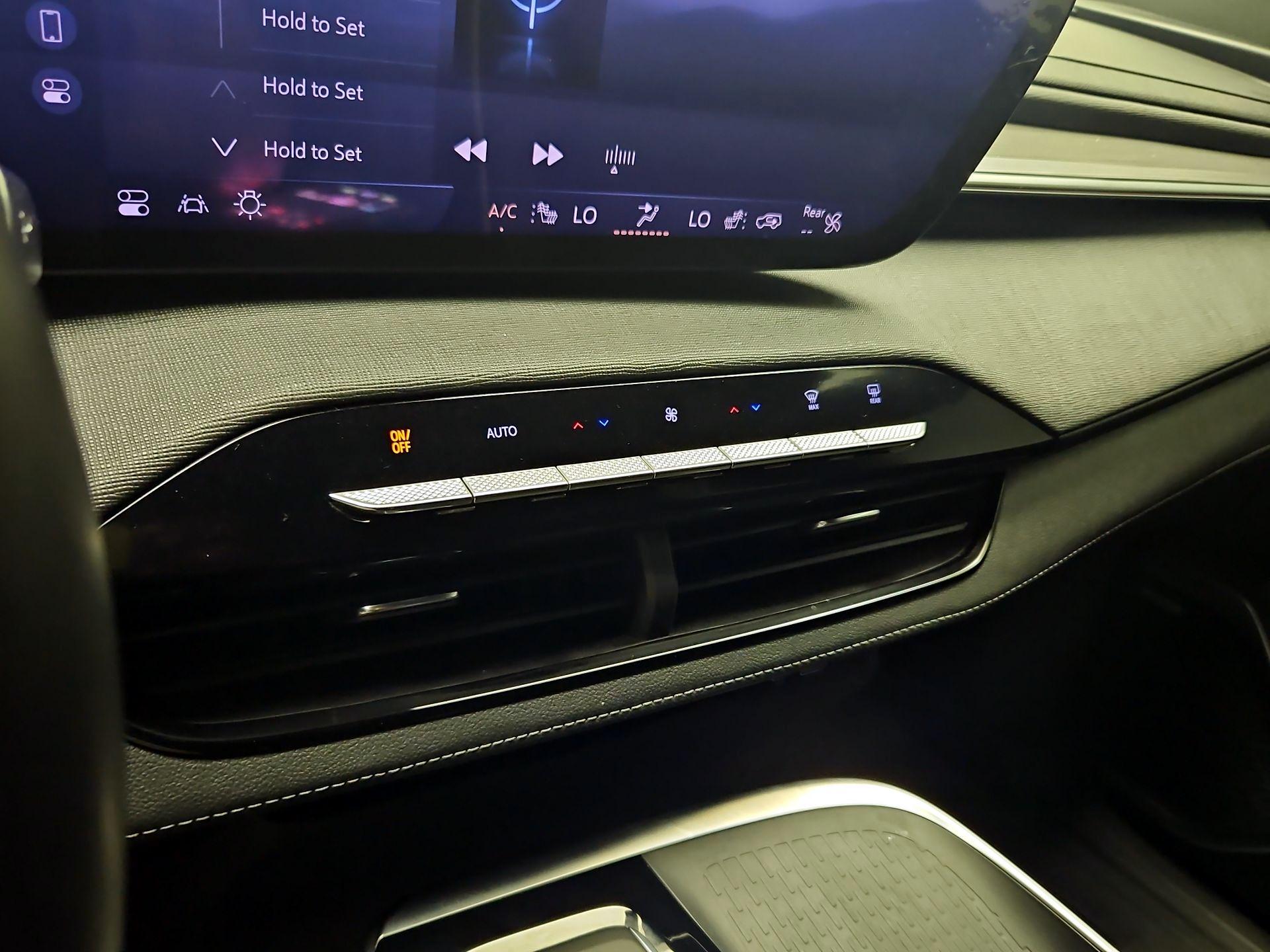 Thumbnail: 2025 Buick Enclave - 16