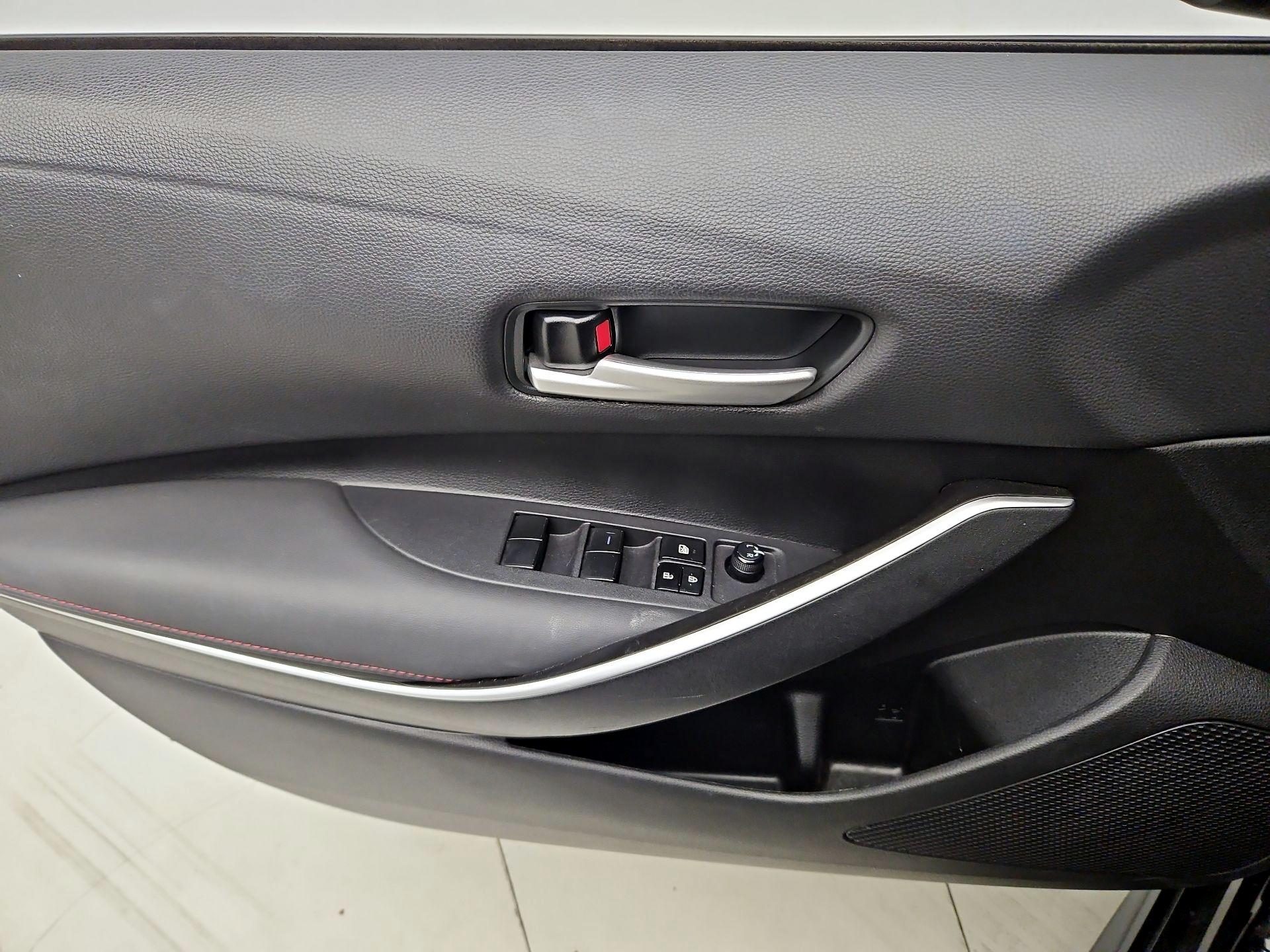 Thumbnail: 2023 Toyota Corolla - 12