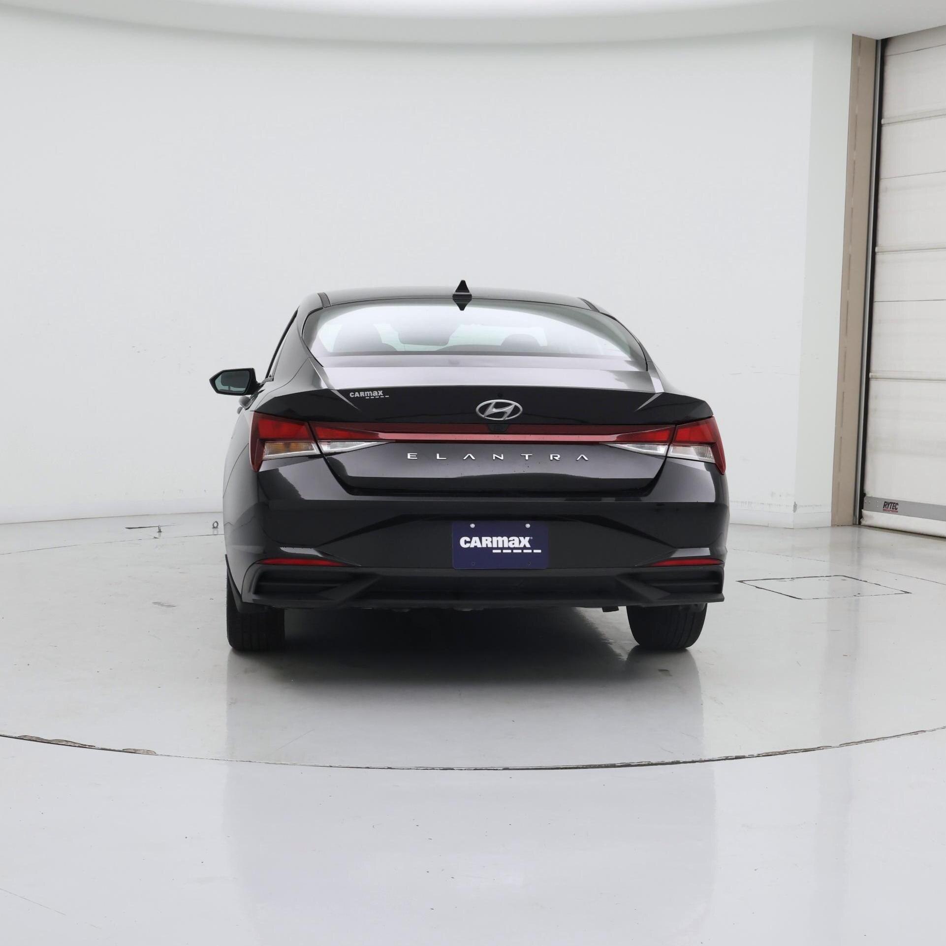 Thumbnail: 2022 Hyundai Elantra - 6