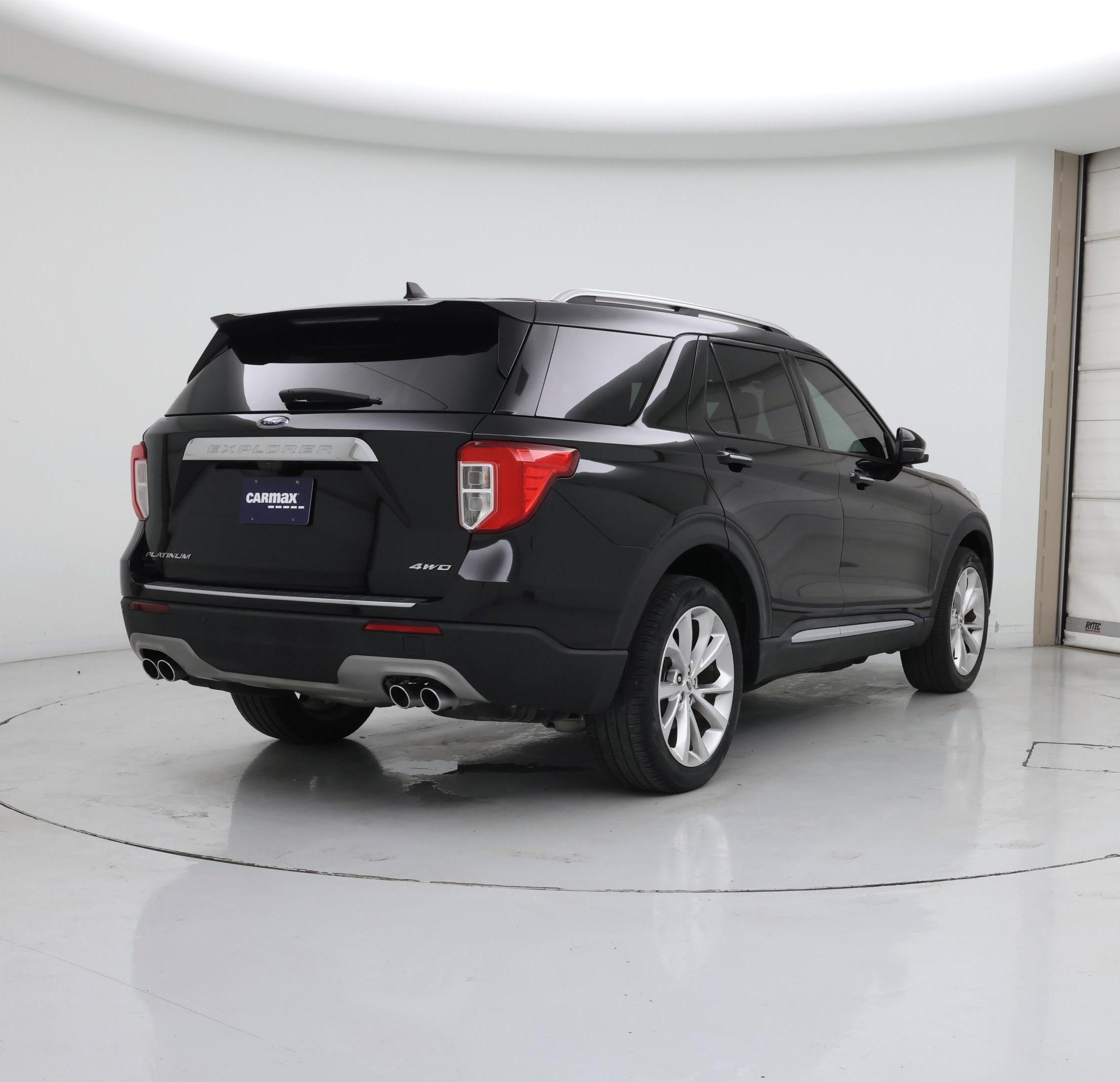 Thumbnail: 2022 Ford Explorer - 8