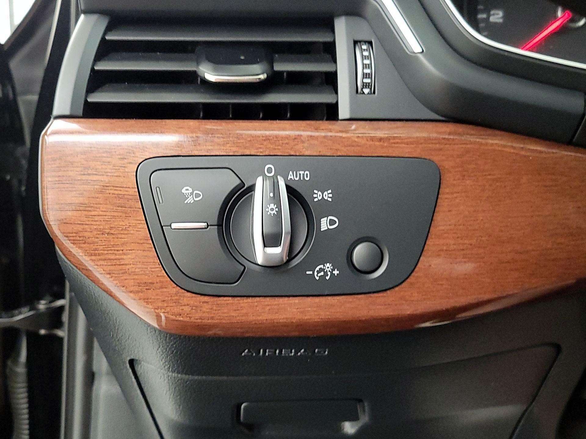 Thumbnail: 2020 Audi A4 - 13