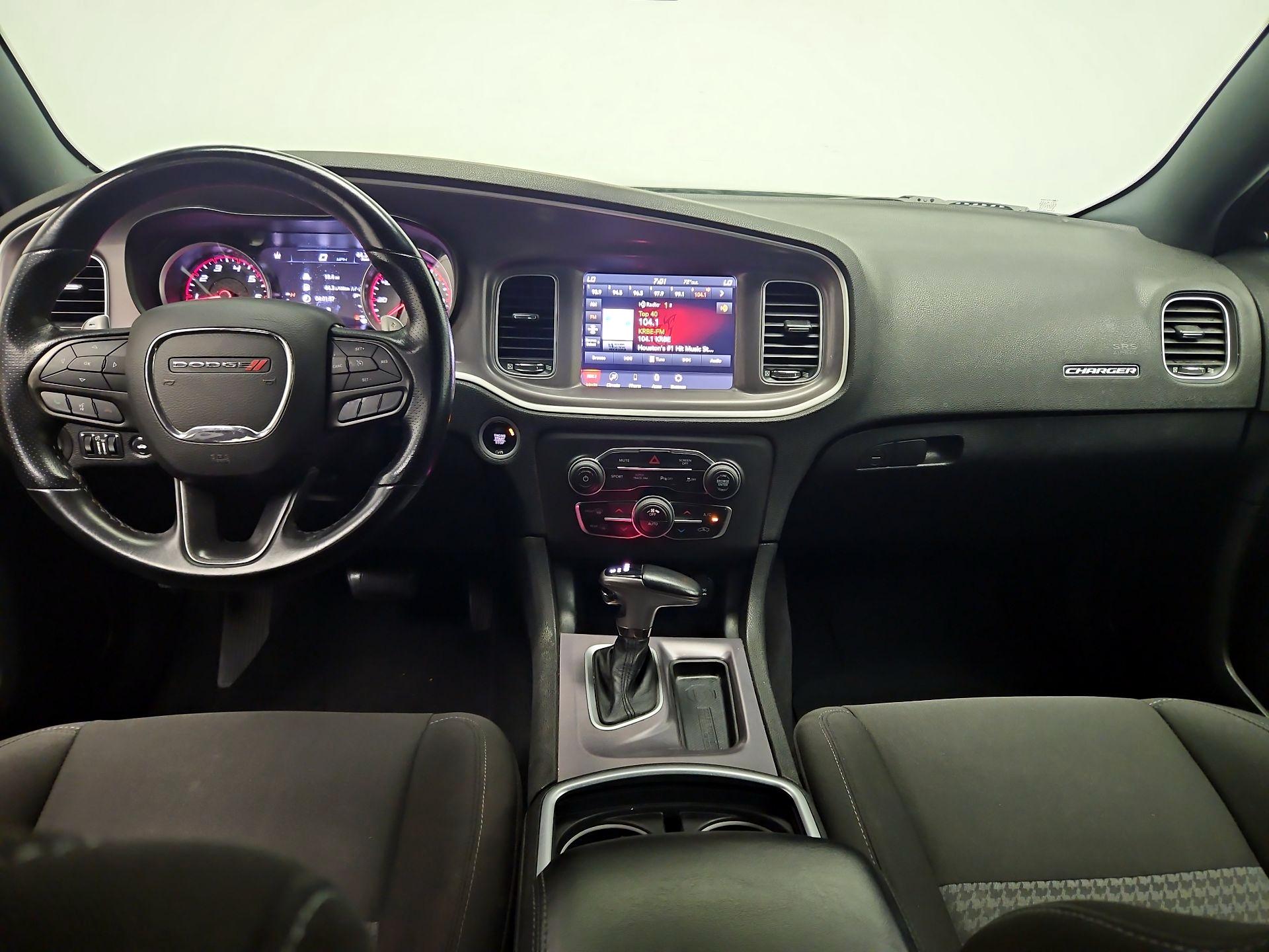 Thumbnail: 2022 Dodge Charger - 9