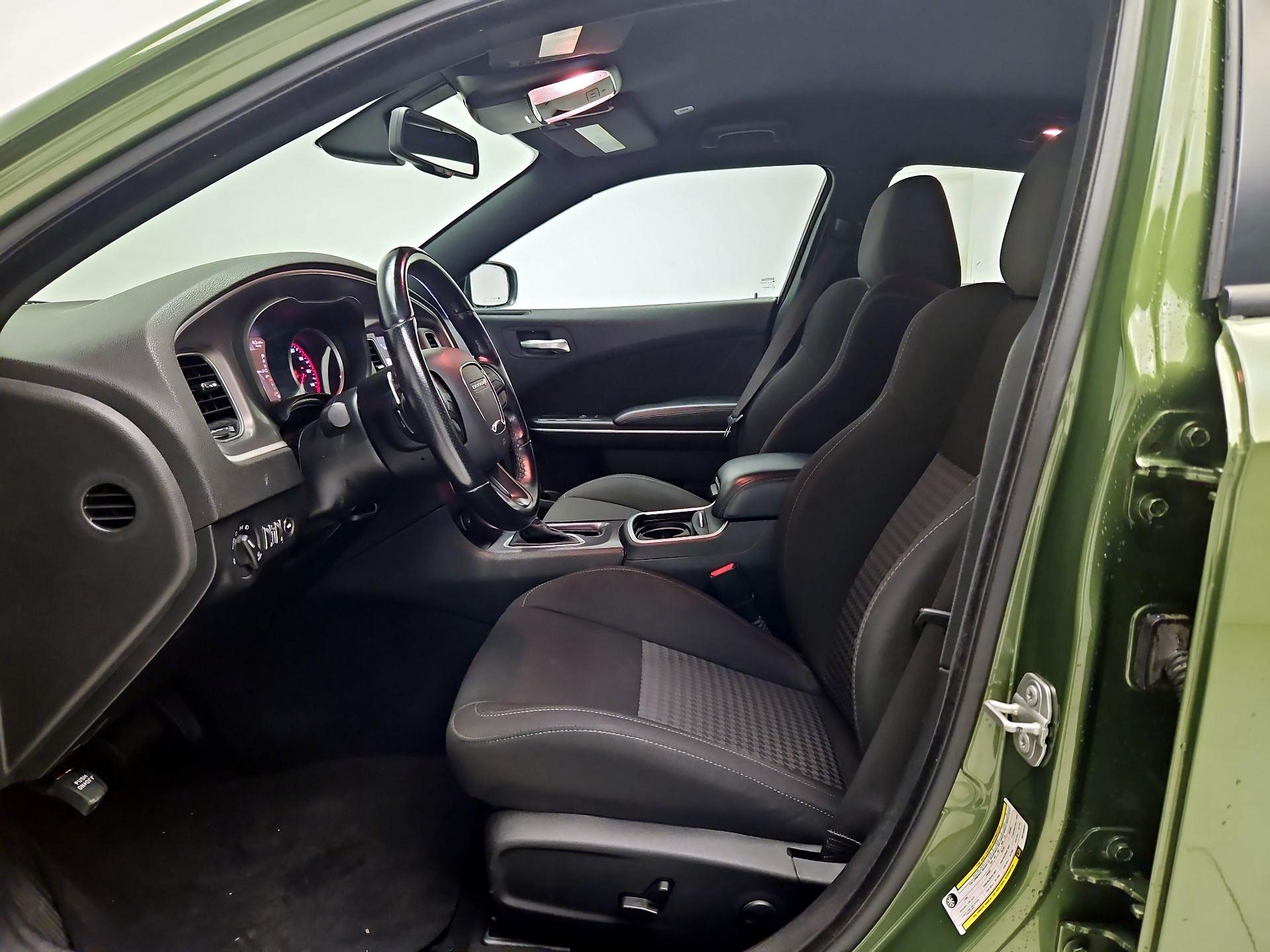 Thumbnail: 2022 Dodge Charger - 11