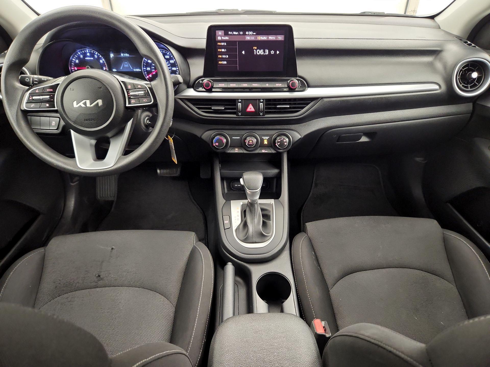 Thumbnail: 2023 Kia Forte - 9