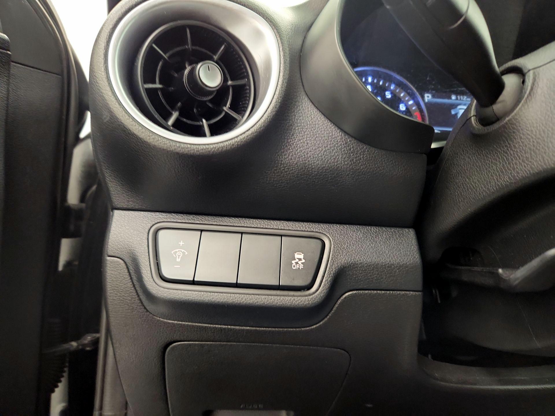 Thumbnail: 2023 Kia Forte - 13