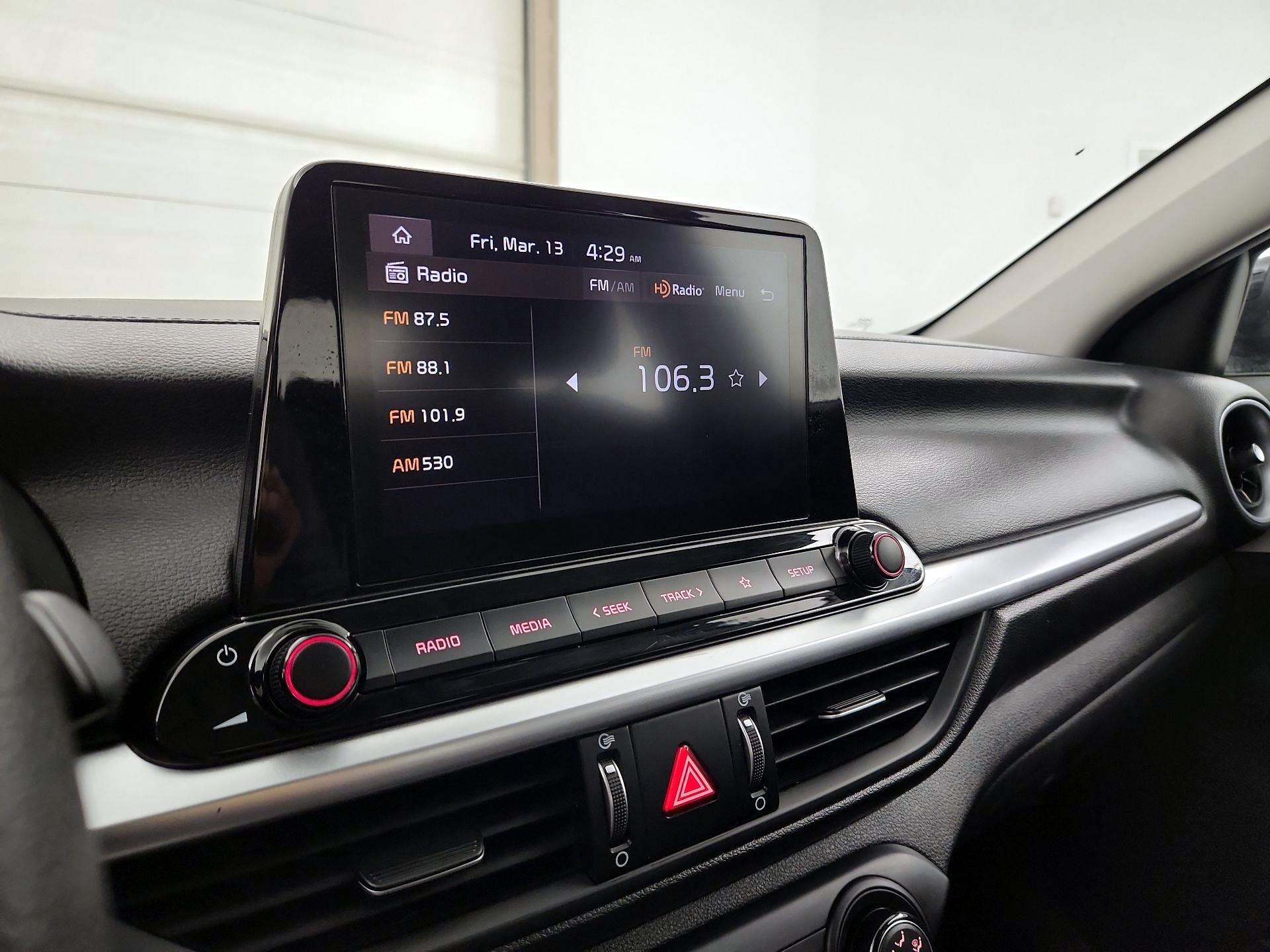 Thumbnail: 2023 Kia Forte - 15