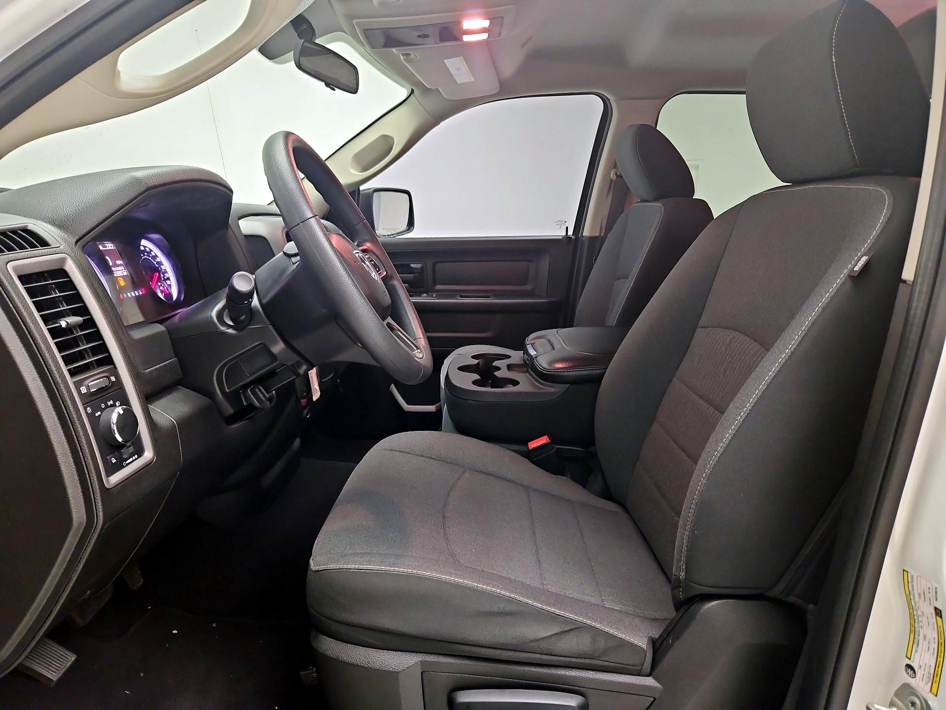 Thumbnail: 2022 RAM 1500 Classic - 11