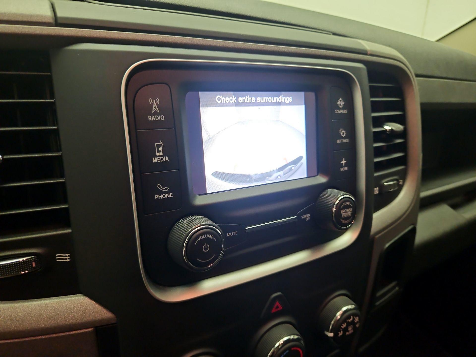 Thumbnail: 2022 RAM 1500 Classic - 14