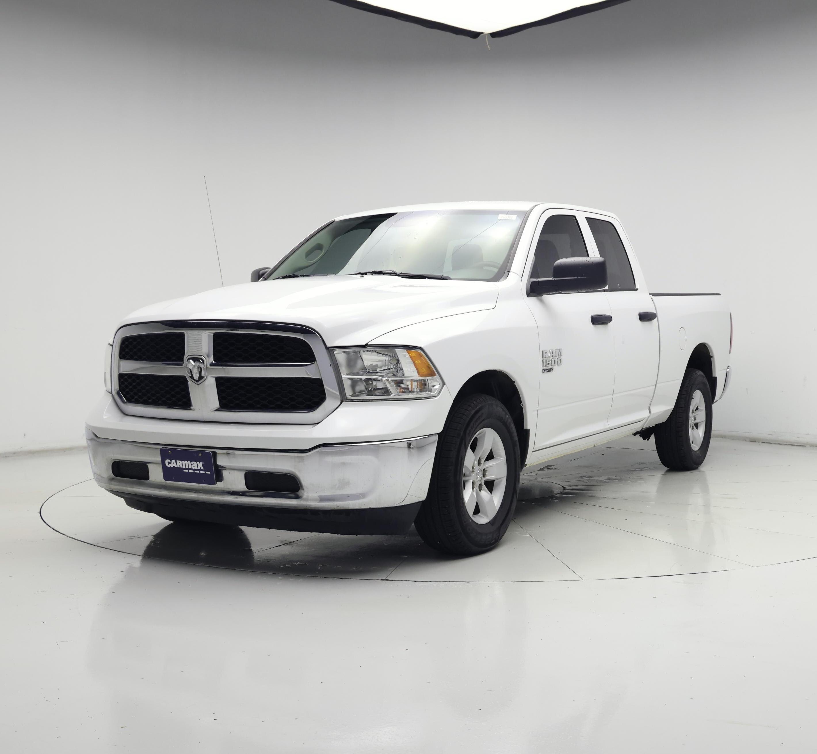 Thumbnail: 2022 RAM 1500 Classic - 4