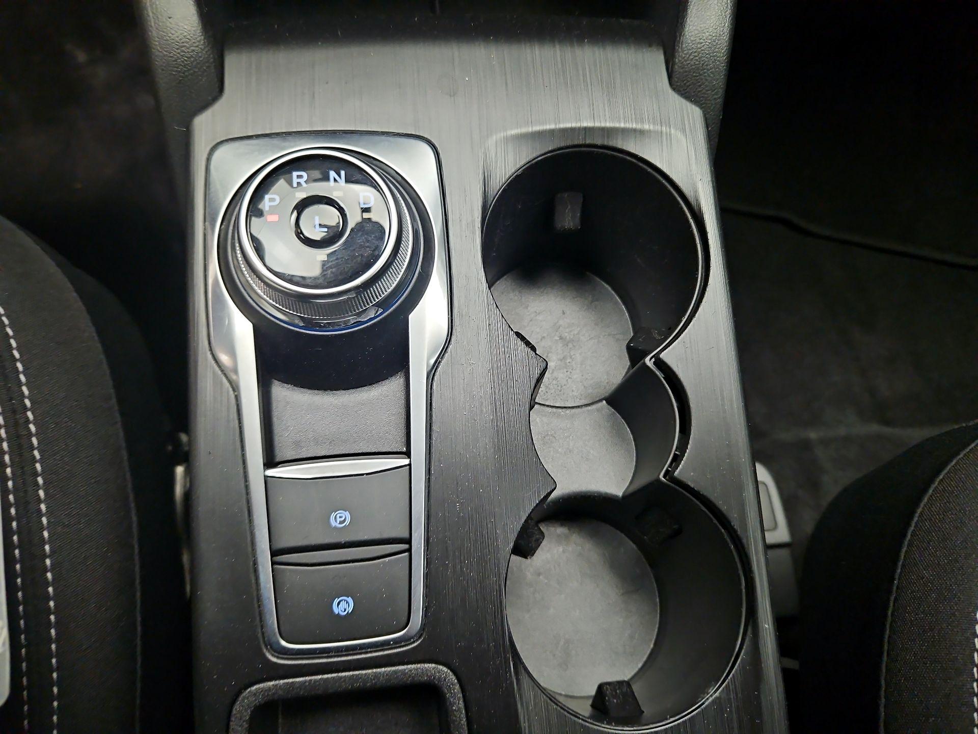 Thumbnail: 2024 Ford Escape - 18