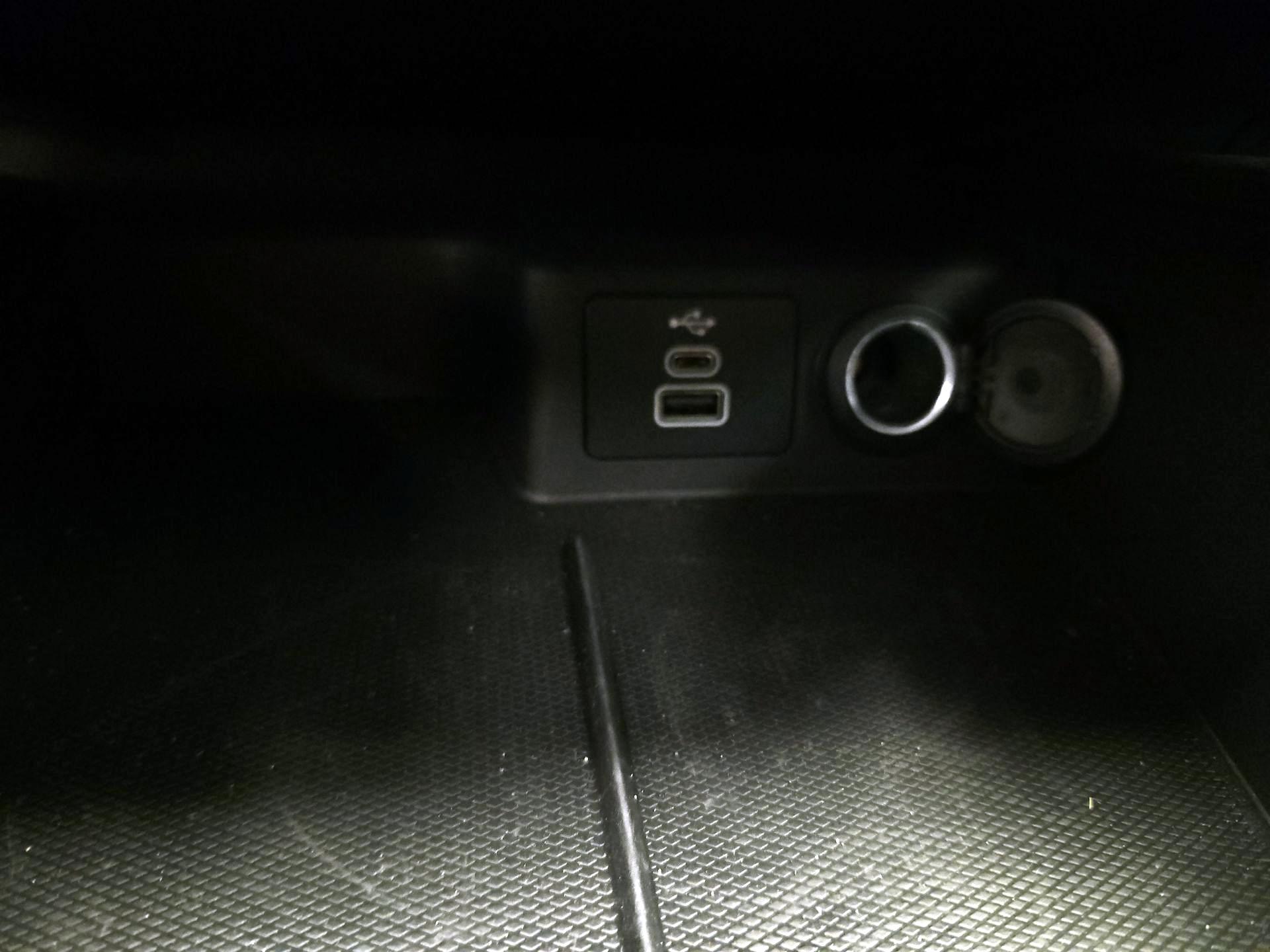 Thumbnail: 2024 Ford Escape - 19