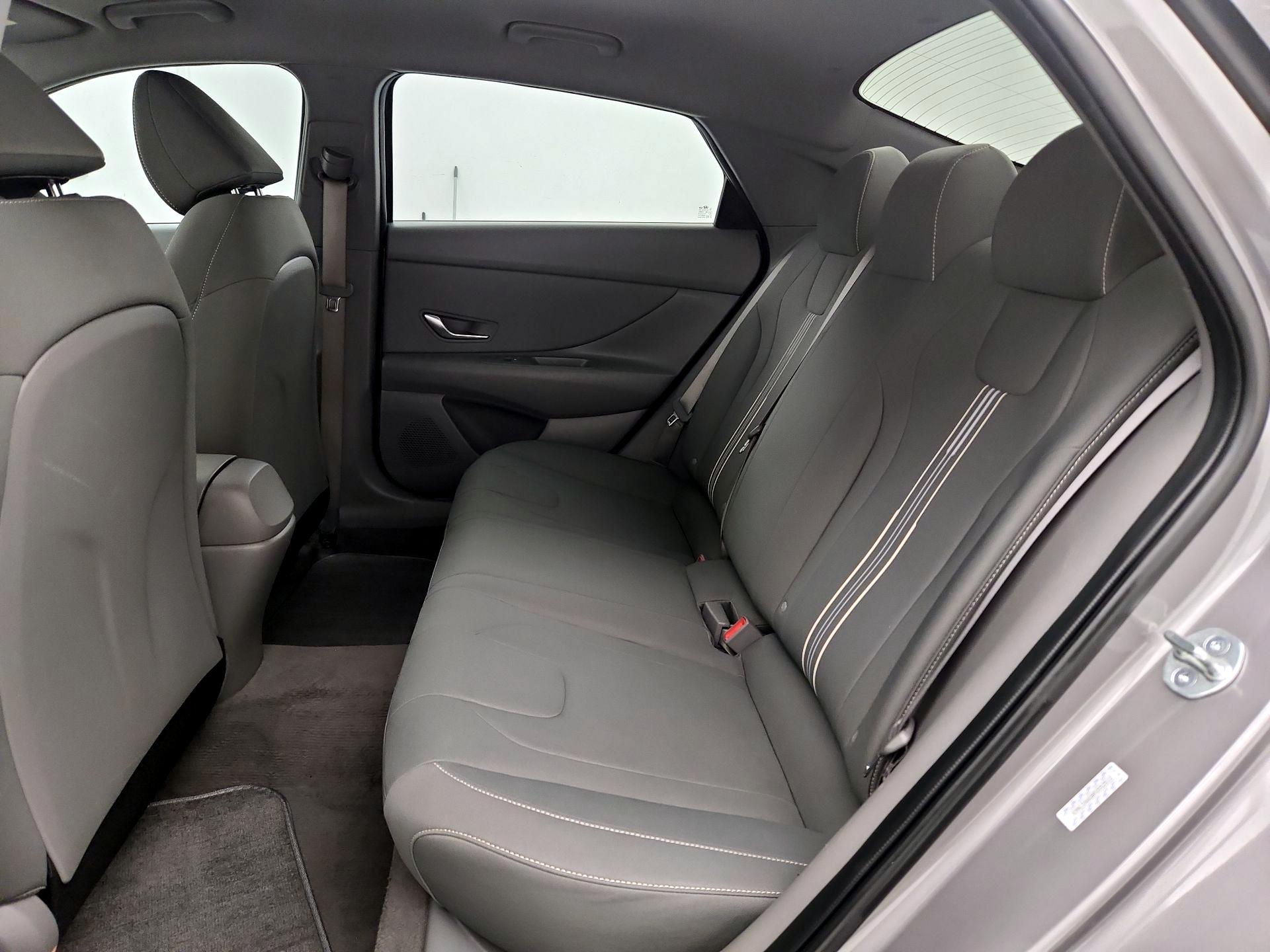 Thumbnail: 2023 Hyundai Elantra - 20