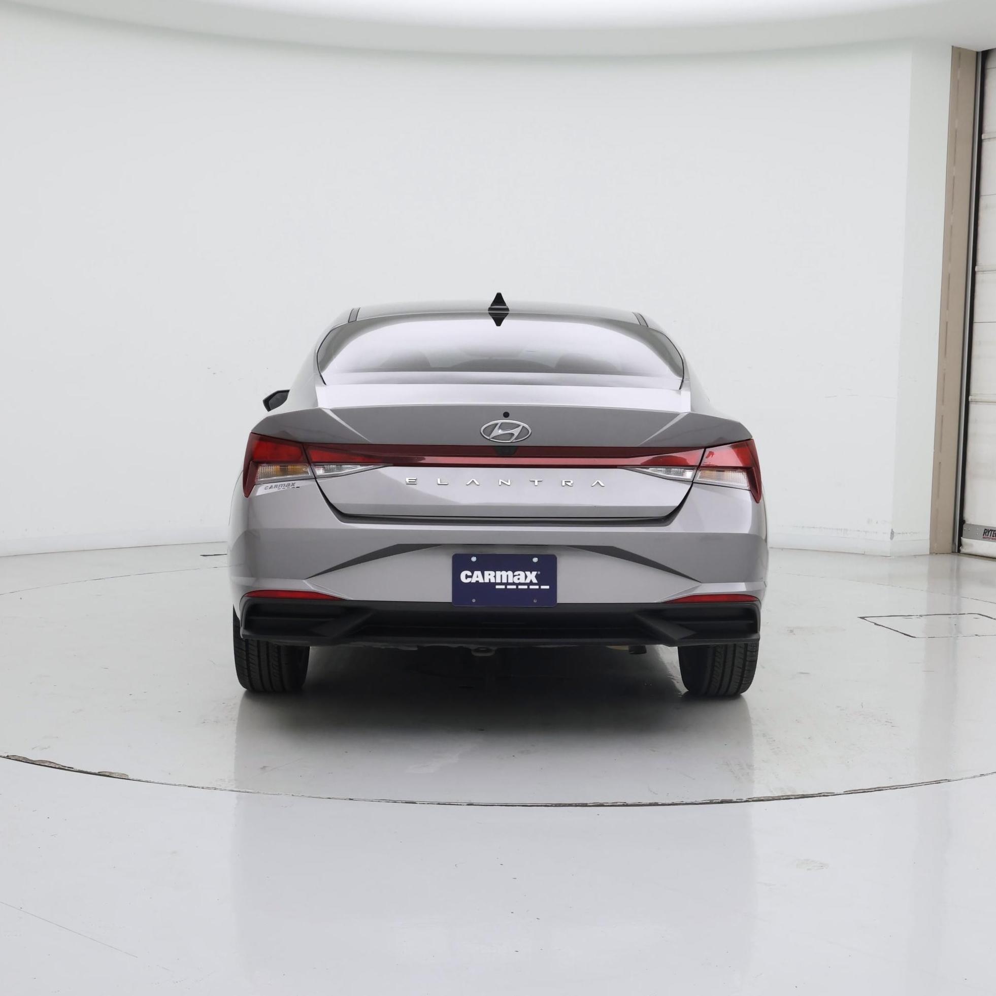 Thumbnail: 2023 Hyundai Elantra - 6