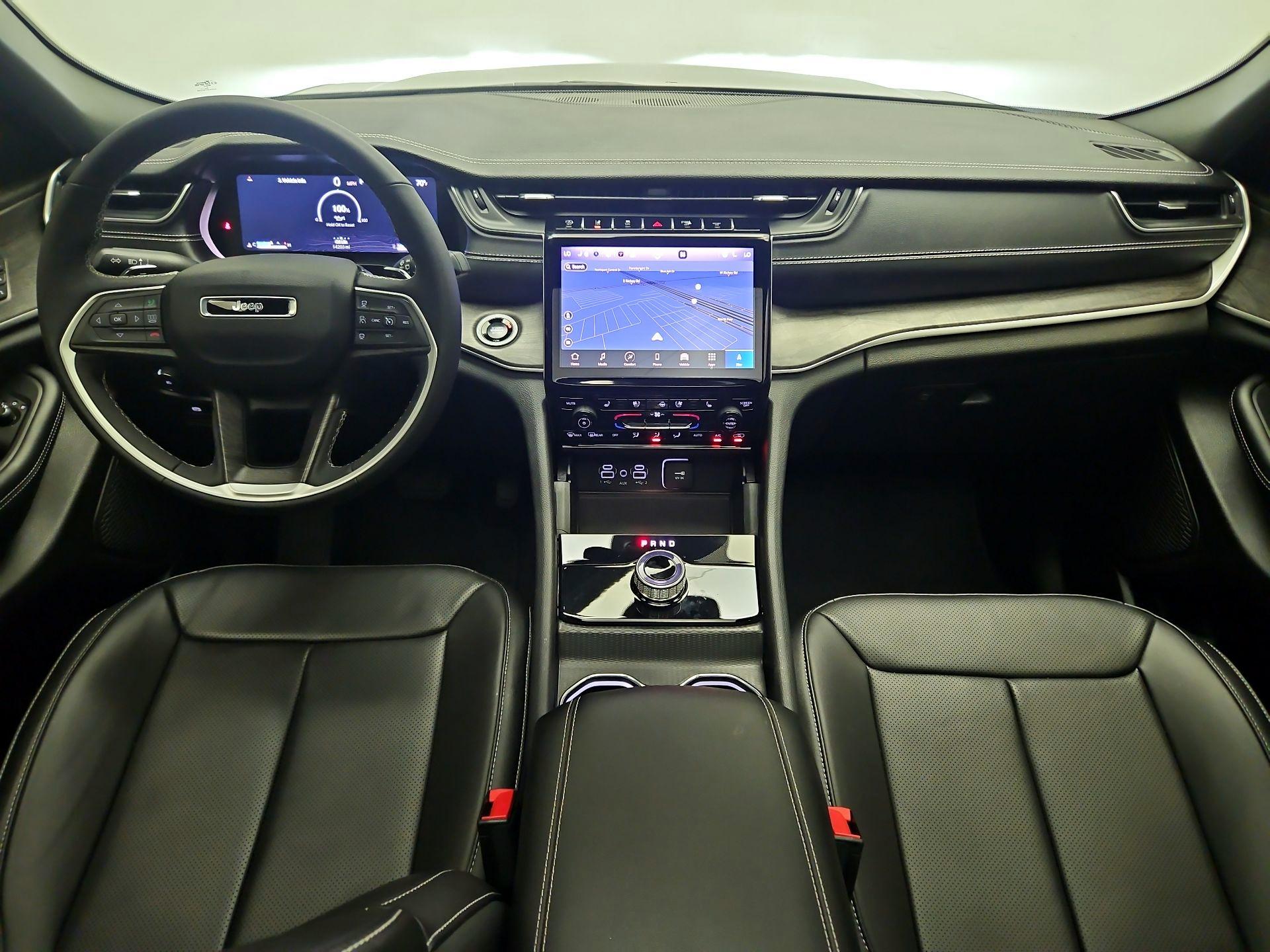 Thumbnail: 2025 Jeep Grand Cherokee - 9