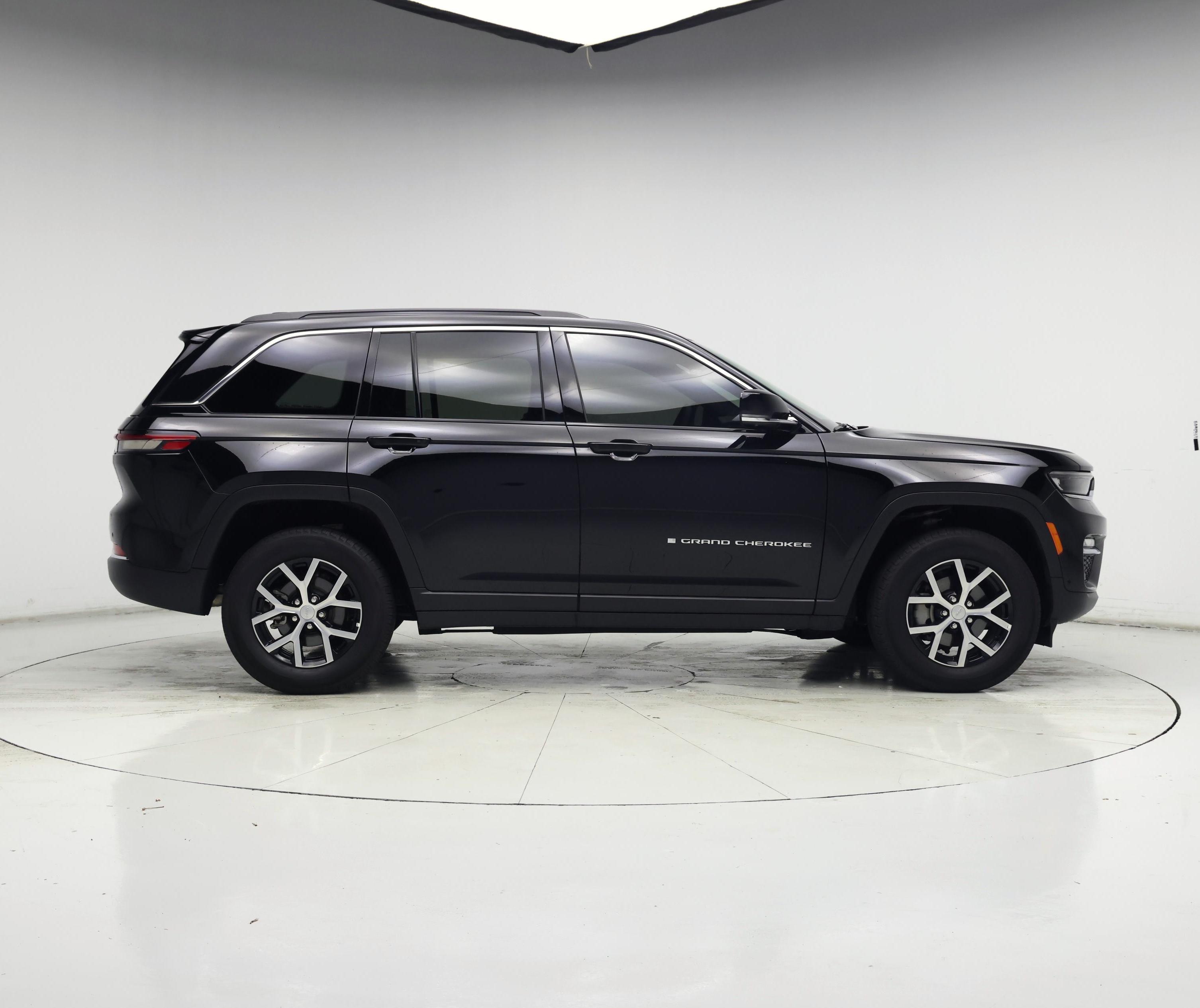 Thumbnail: 2025 Jeep Grand Cherokee - 7