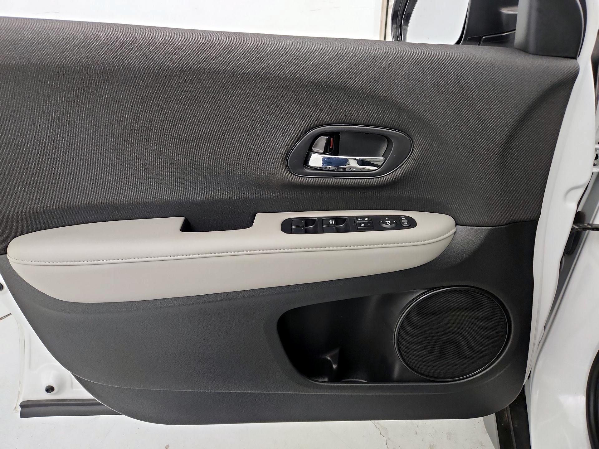 Thumbnail: 2021 Honda HR-V - 12