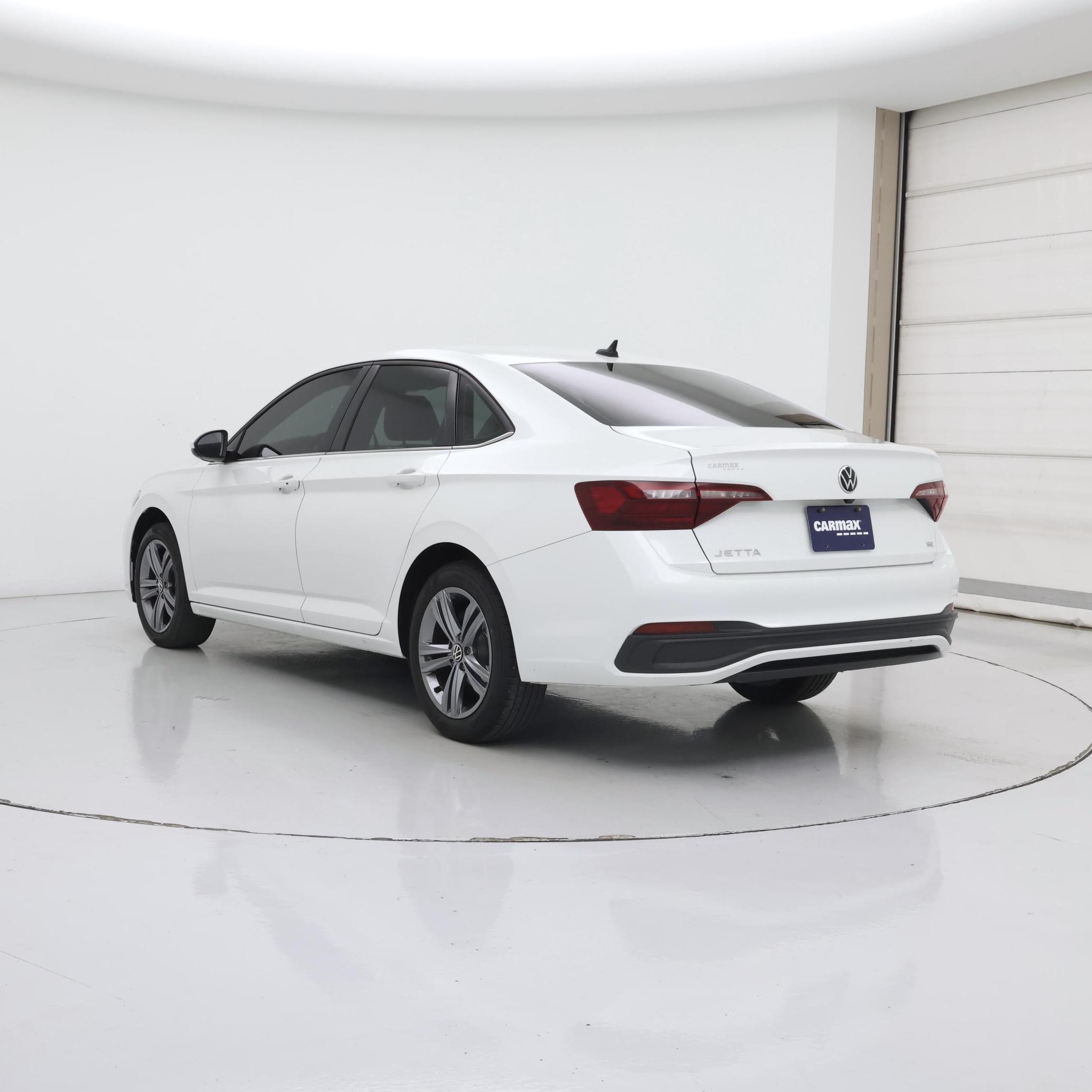 Thumbnail: 2023 Volkswagen Jetta - 2