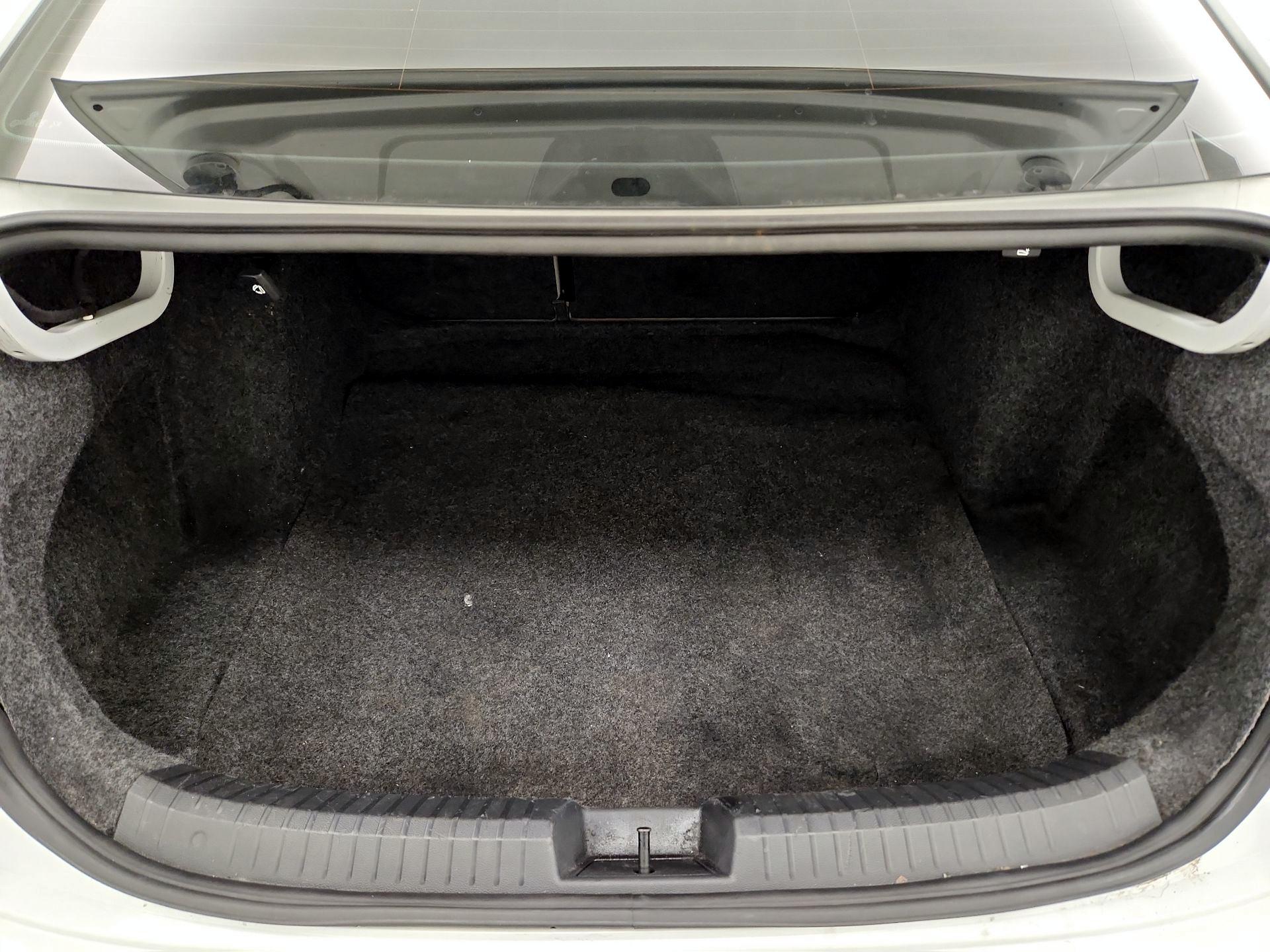 Thumbnail: 2023 Volkswagen Jetta - 20