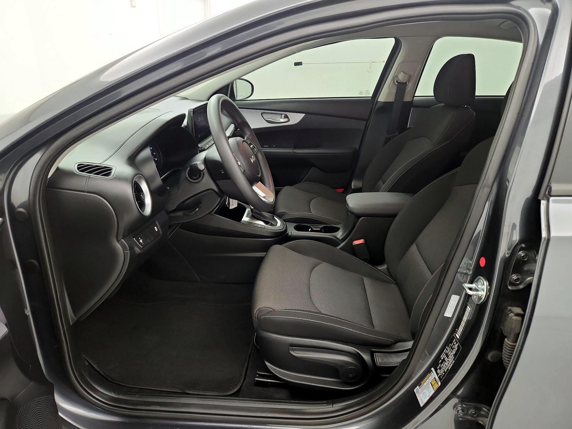 Thumbnail: 2024 Kia Forte - 11