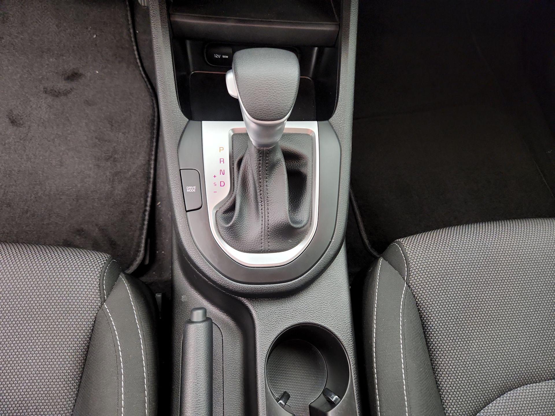 Thumbnail: 2024 Kia Forte - 17