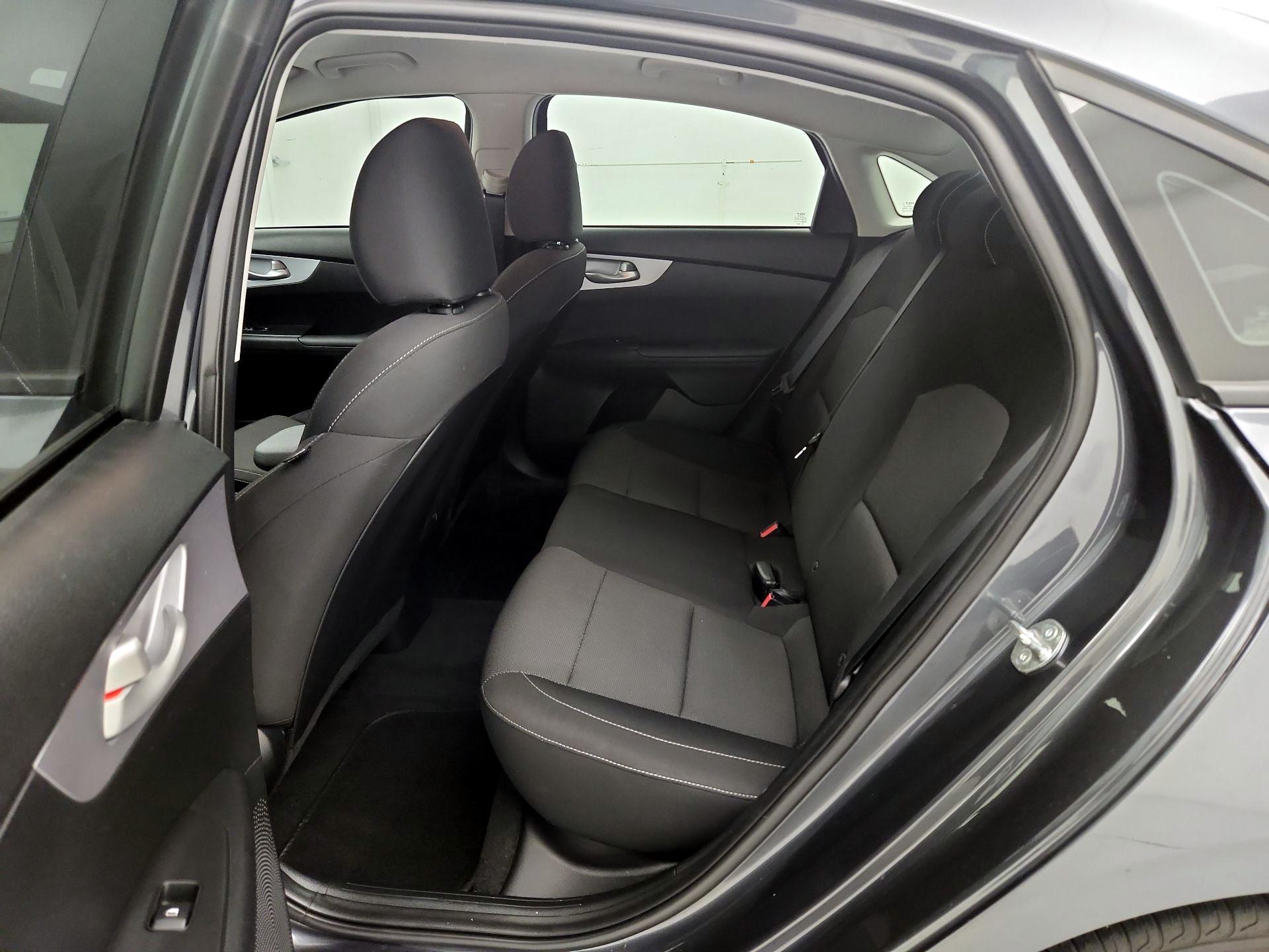 Thumbnail: 2024 Kia Forte - 19