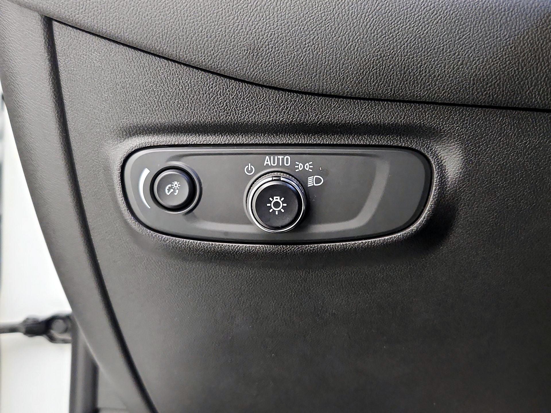 Thumbnail: 2021 Chevrolet Equinox - 13