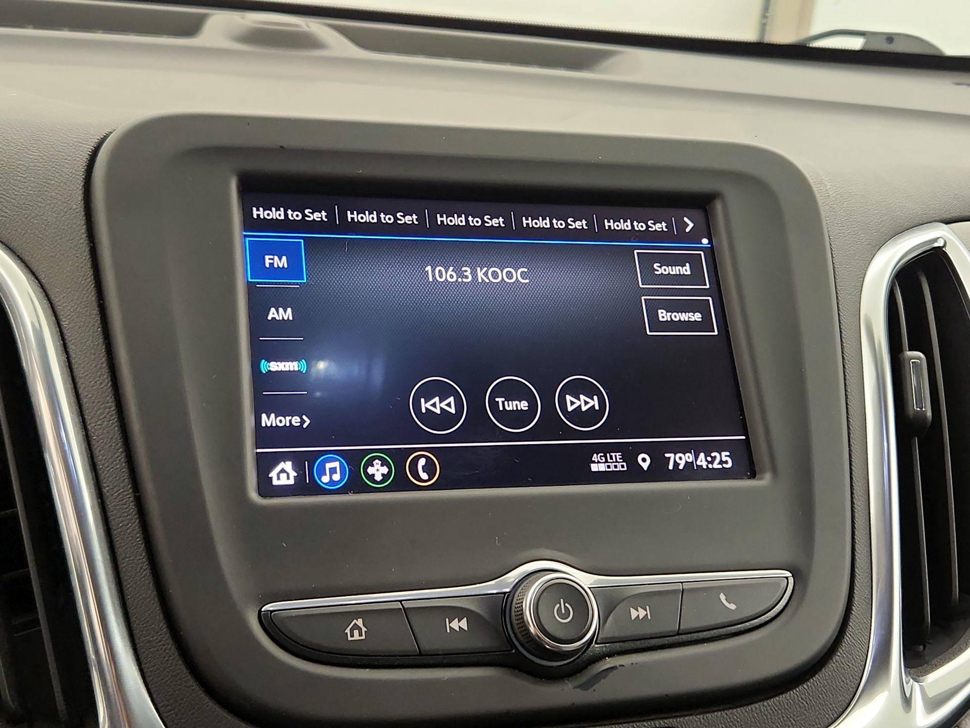 Thumbnail: 2021 Chevrolet Equinox - 15