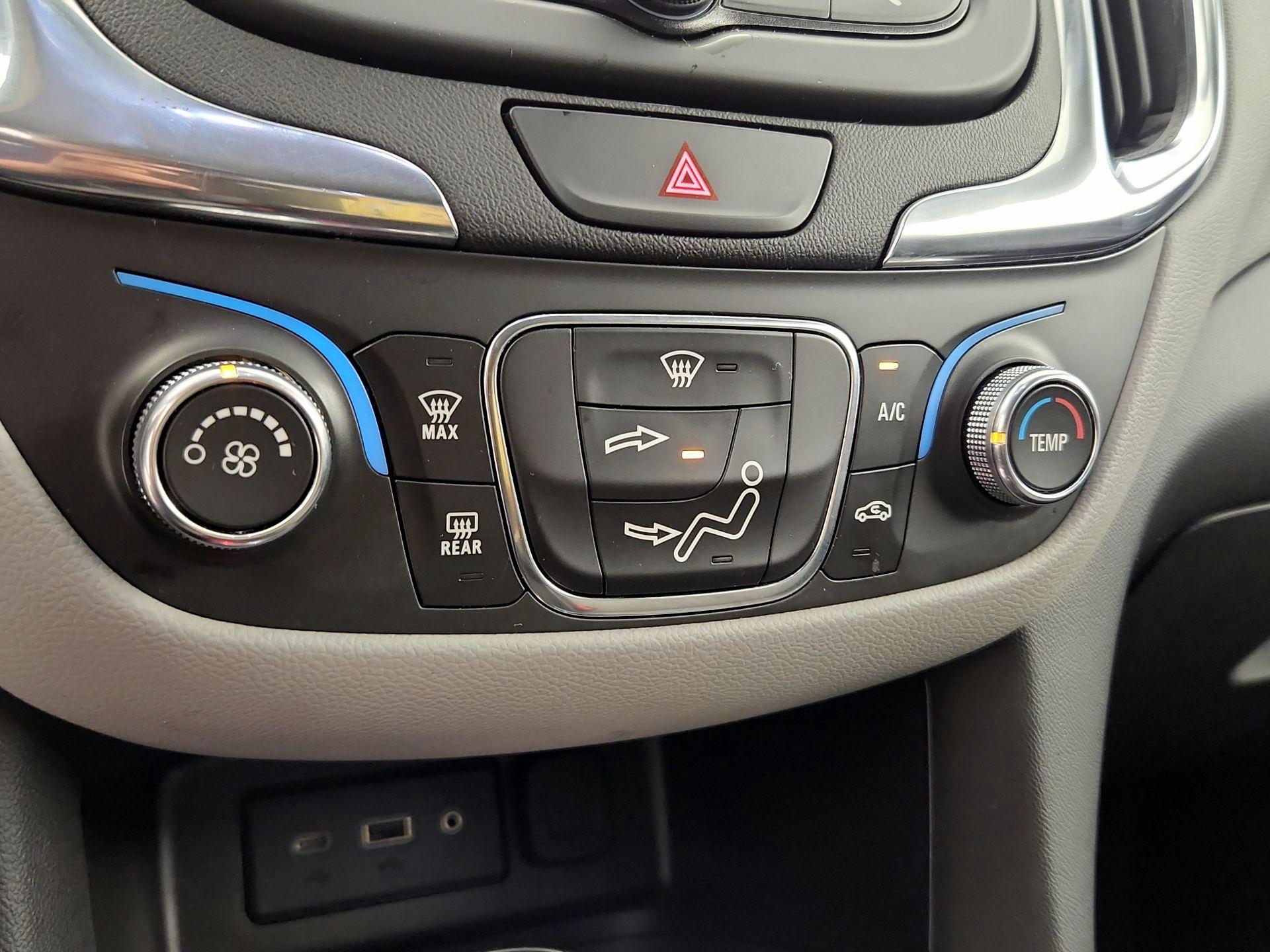 Thumbnail: 2021 Chevrolet Equinox - 16