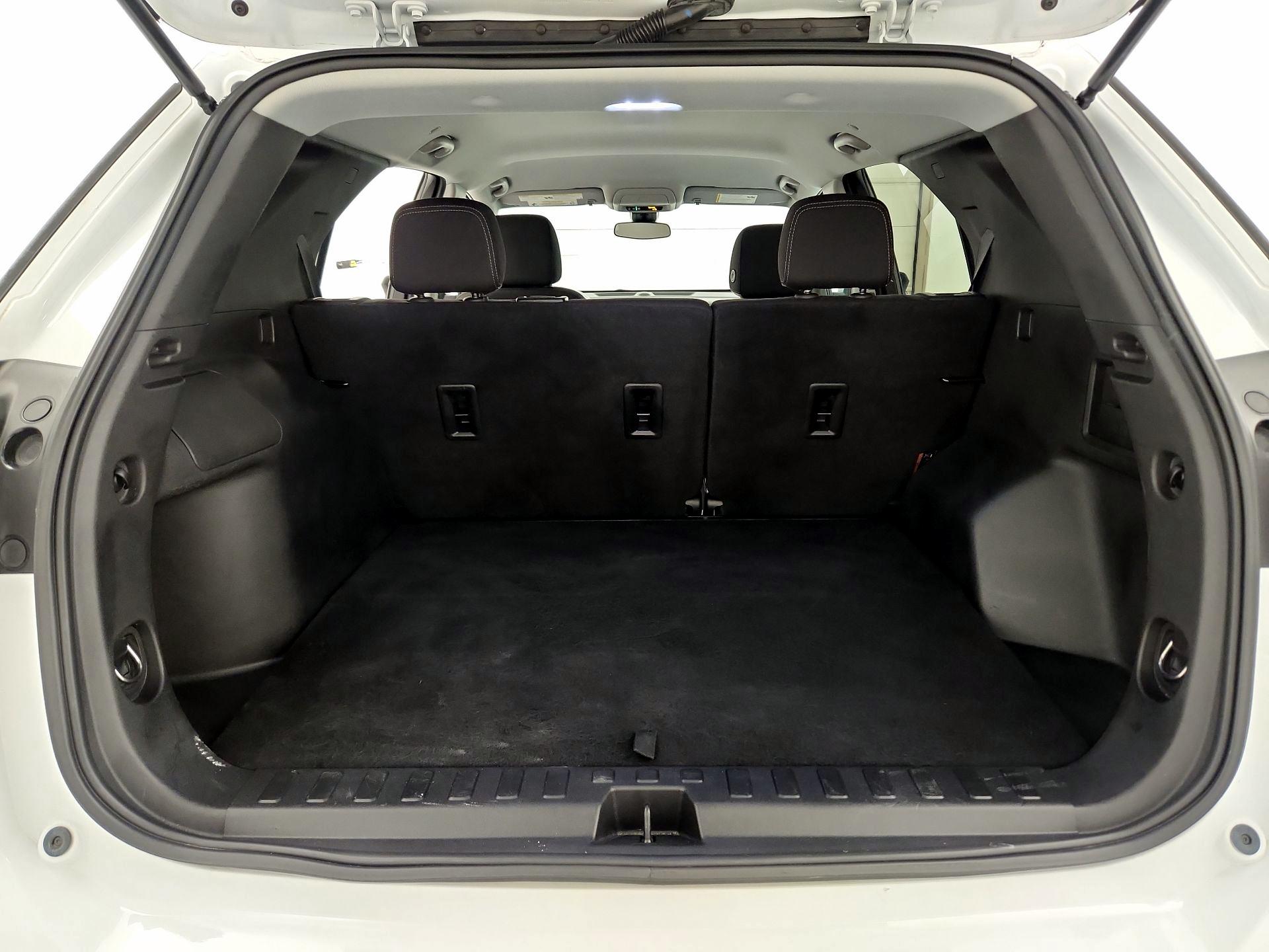 Thumbnail: 2021 Chevrolet Equinox - 20