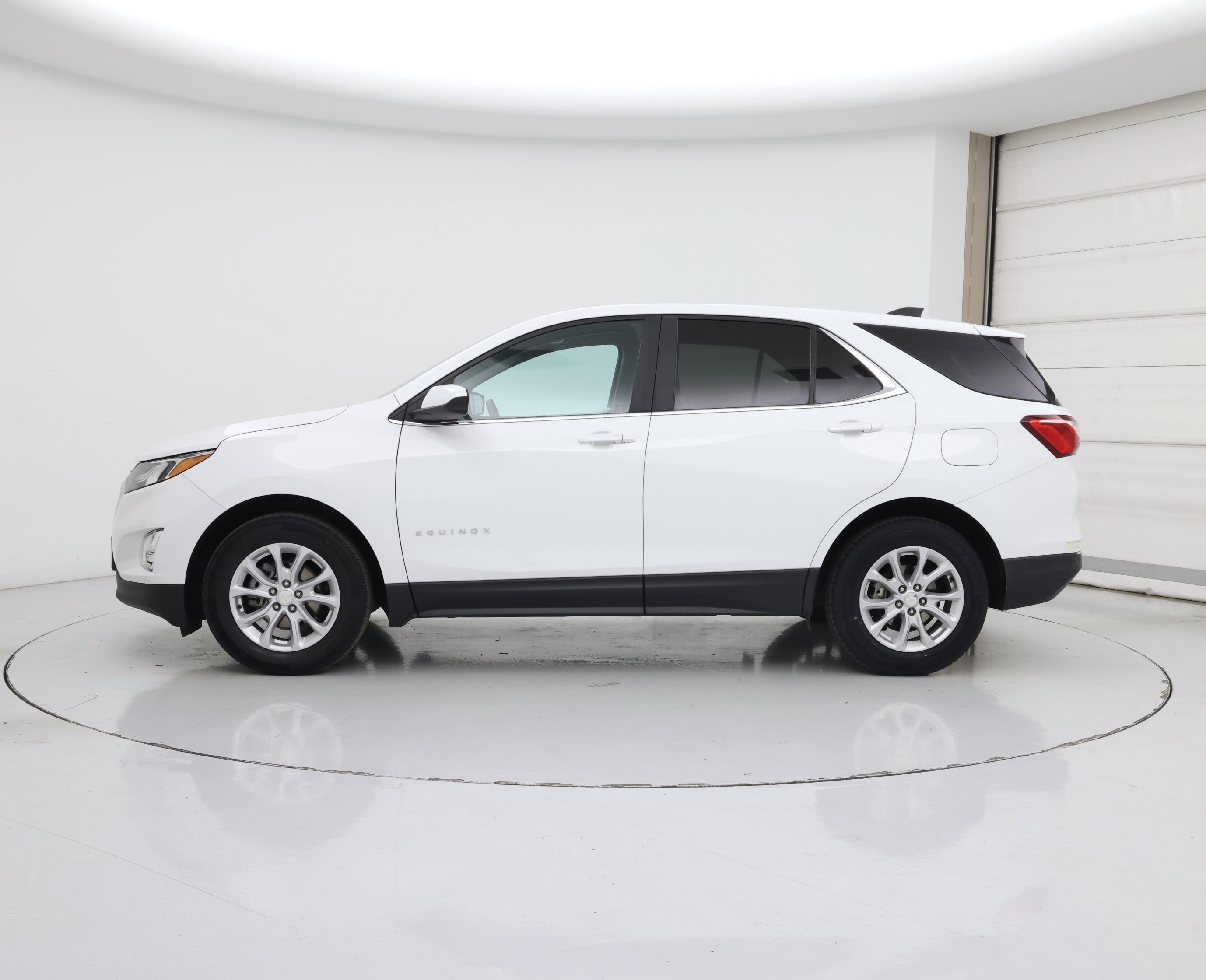 Thumbnail: 2021 Chevrolet Equinox - 3