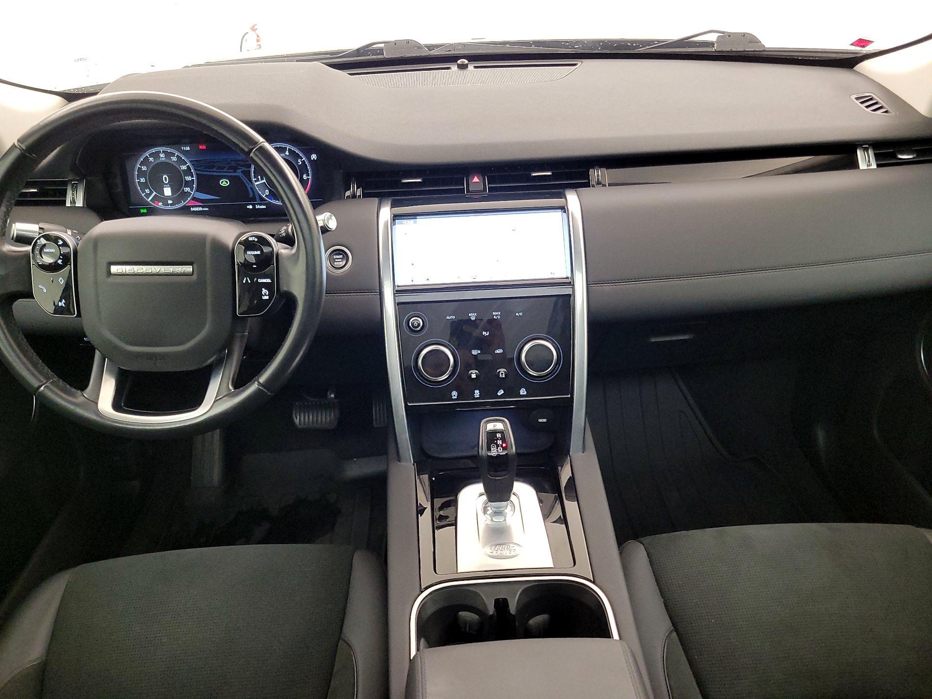 Thumbnail: 2020 Land Rover Discovery Sport - 9