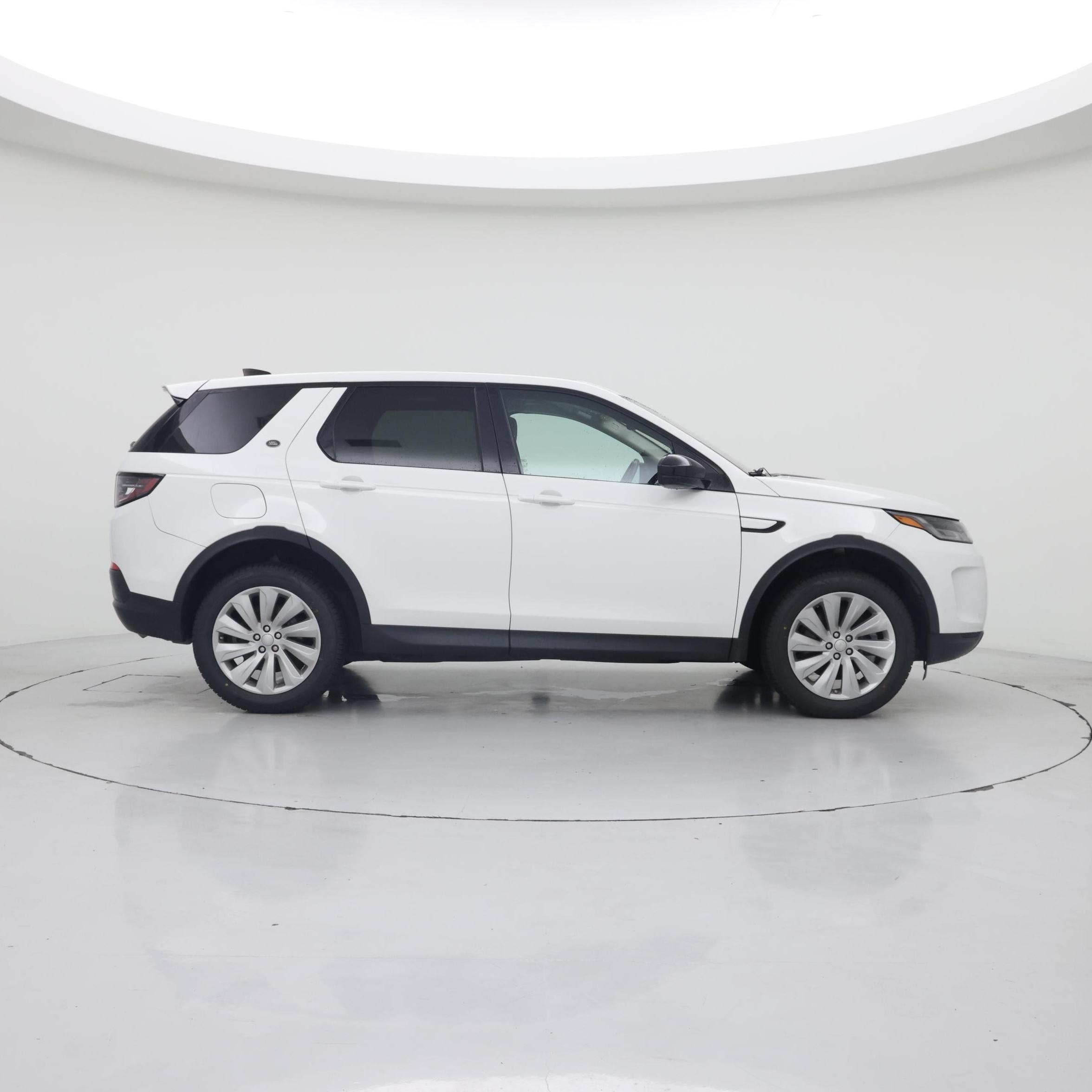 Thumbnail: 2020 Land Rover Discovery Sport - 7