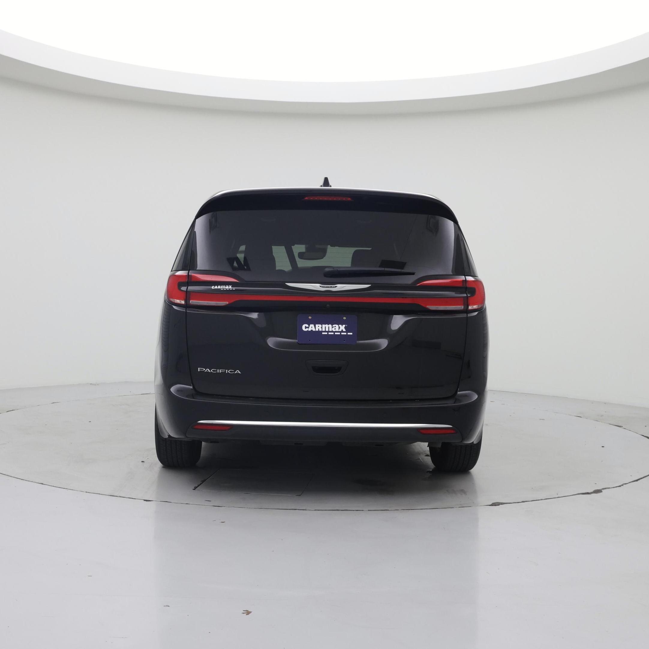 Thumbnail: 2025 Chrysler Pacifica - 6