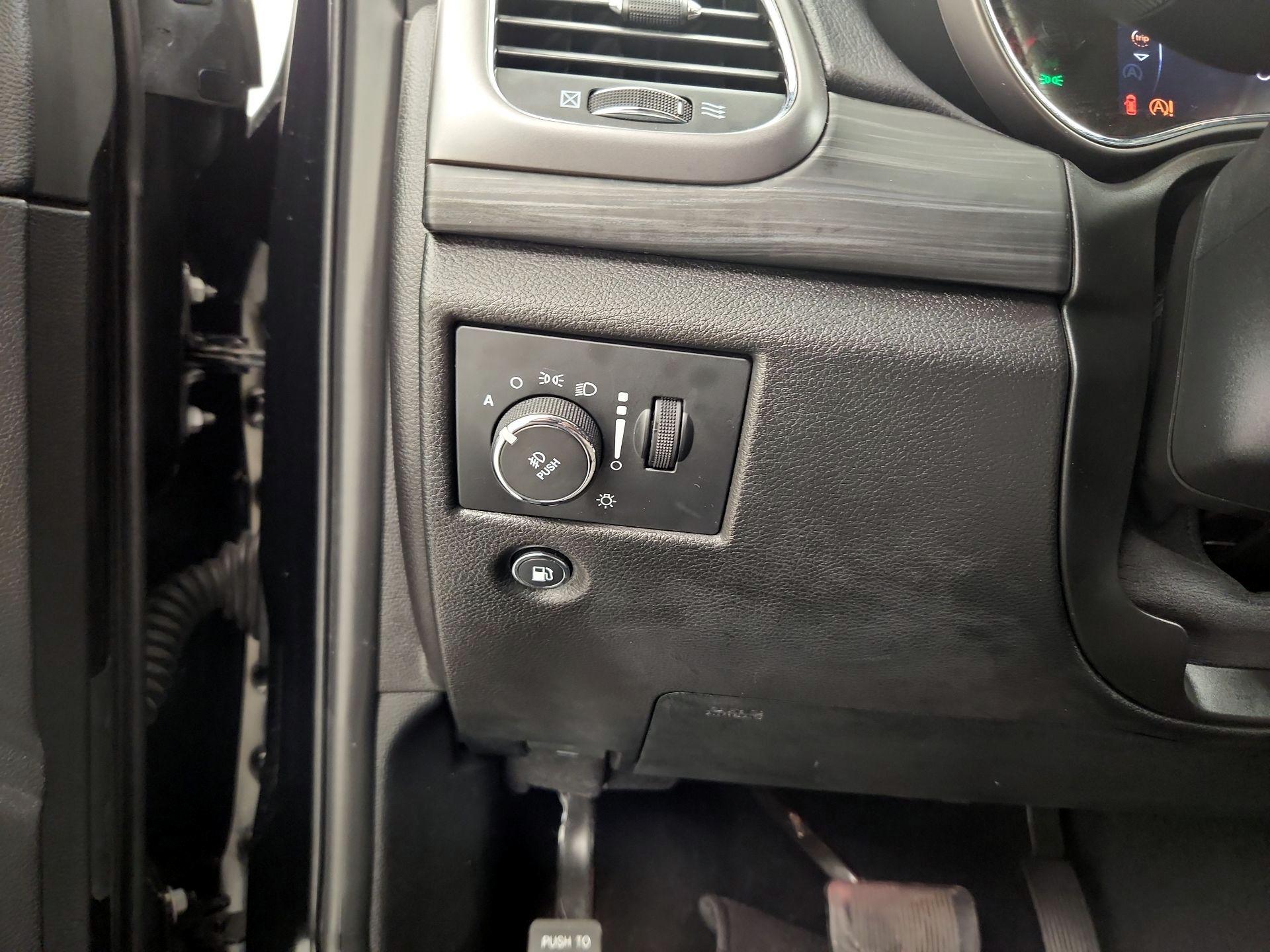 Thumbnail: 2021 Jeep Grand Cherokee - 13