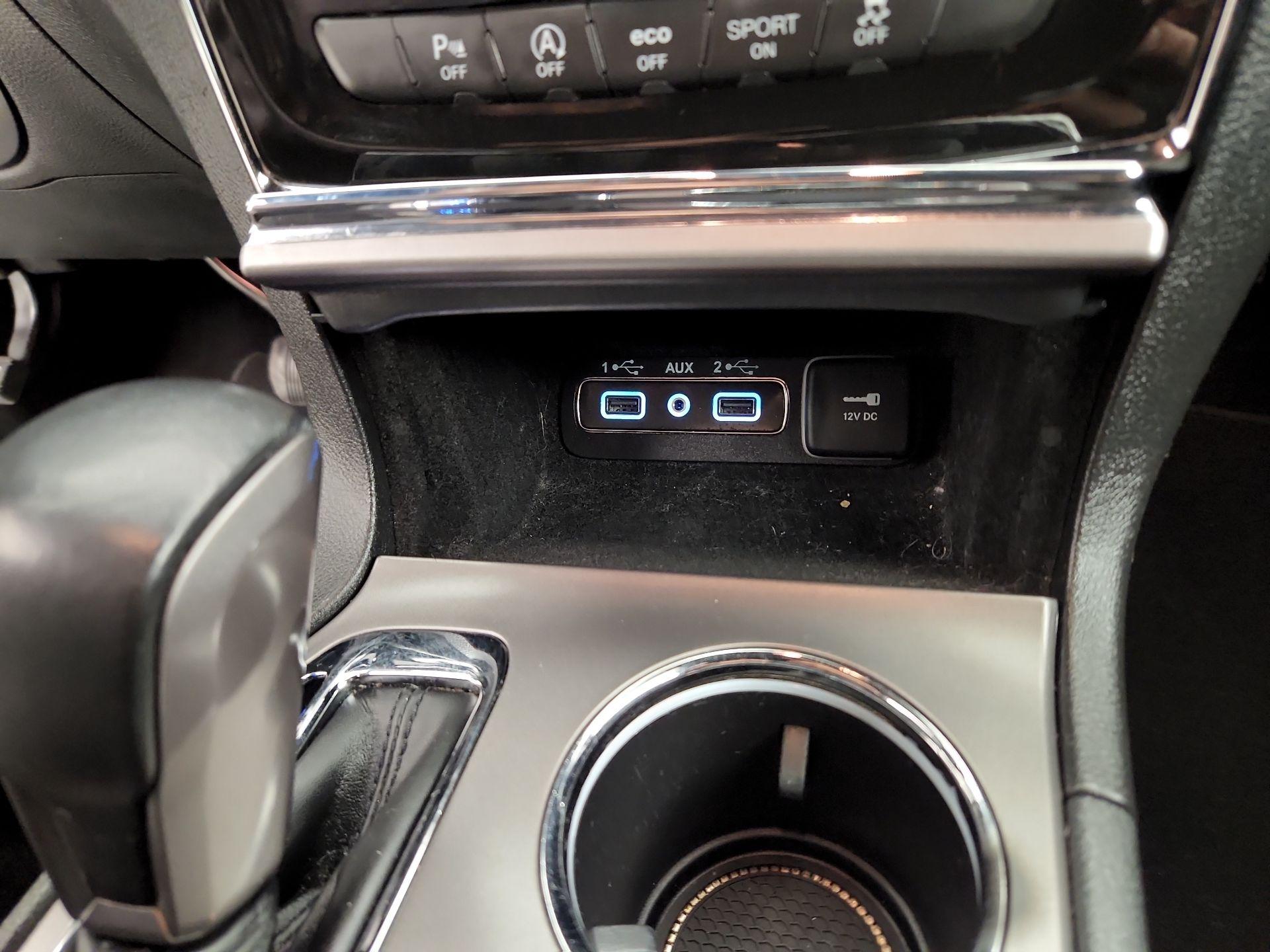 Thumbnail: 2021 Jeep Grand Cherokee - 18