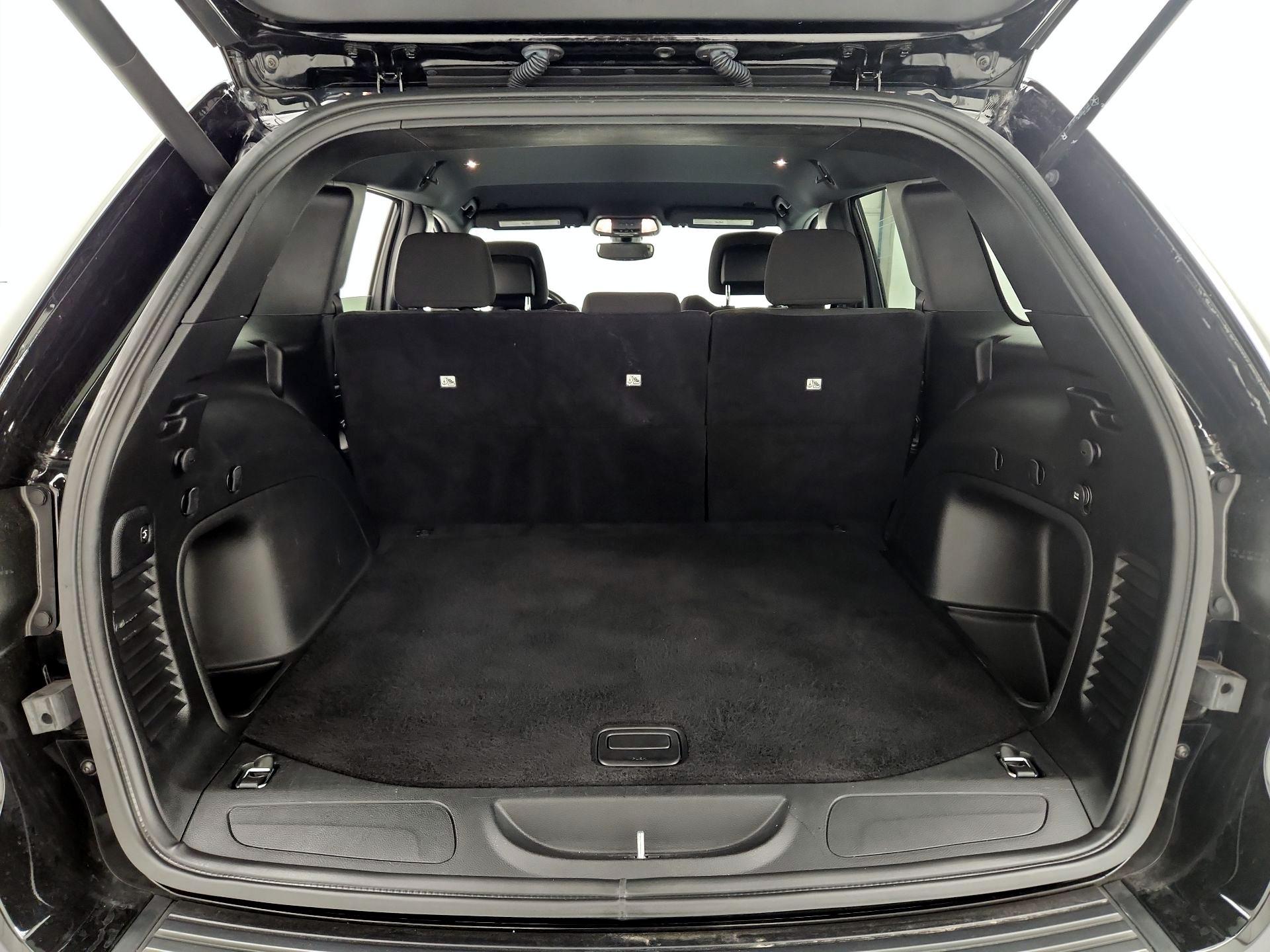 Thumbnail: 2021 Jeep Grand Cherokee - 20