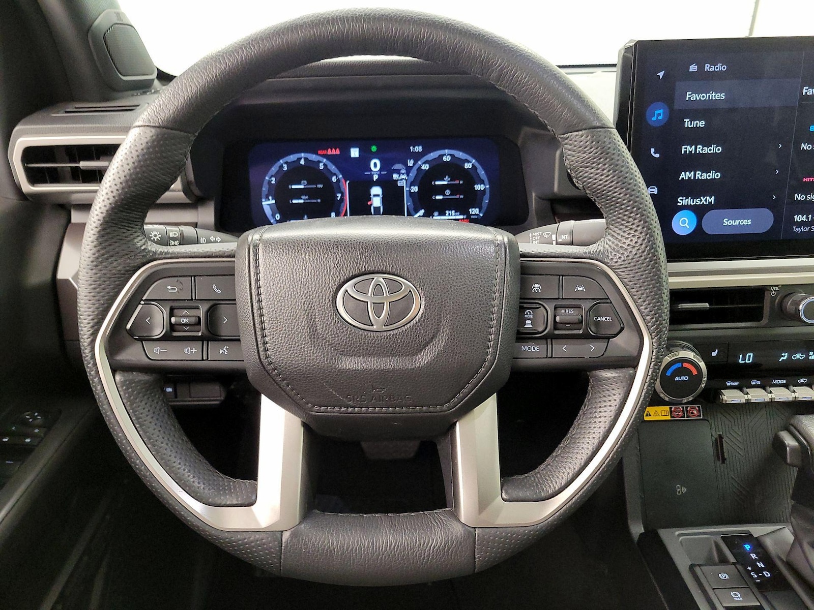 2025 Toyota Tacoma TRD Off Road - Photo 11
