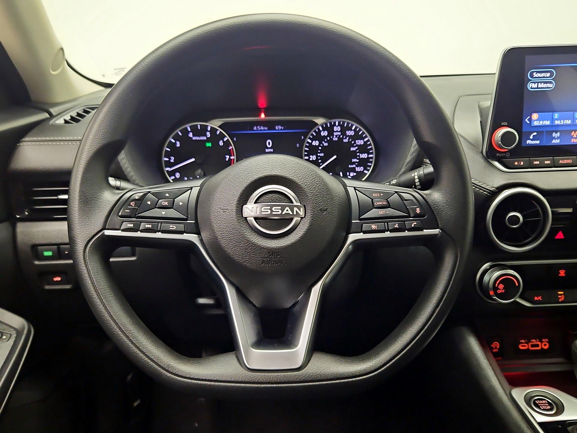 Thumbnail: 2024 Nissan Sentra - 10