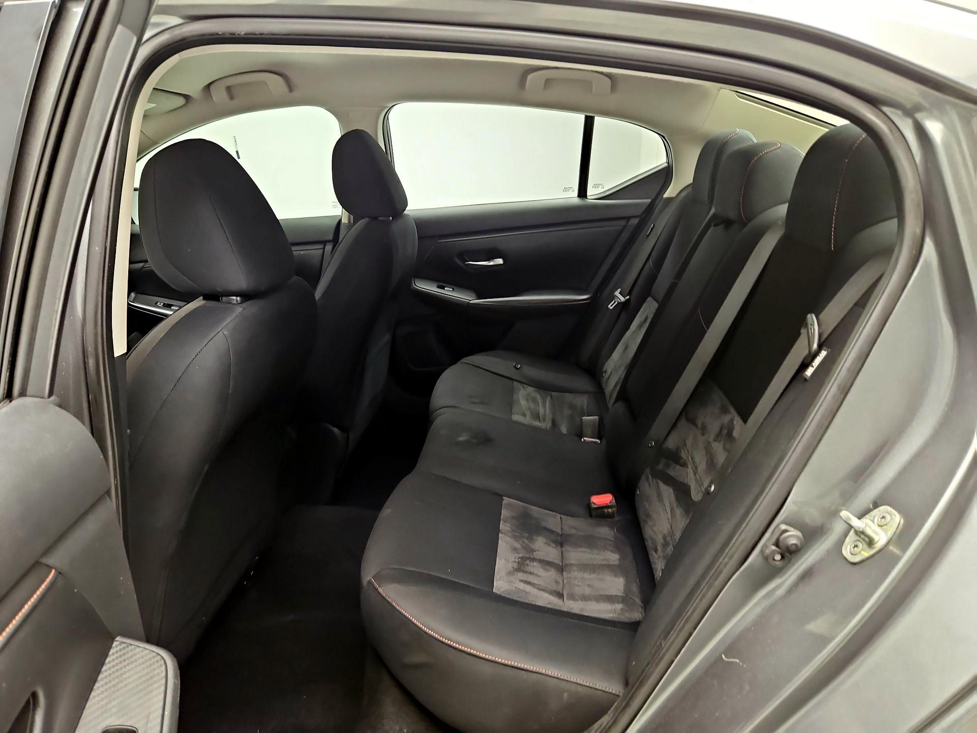 Thumbnail: 2021 Nissan Sentra - 17